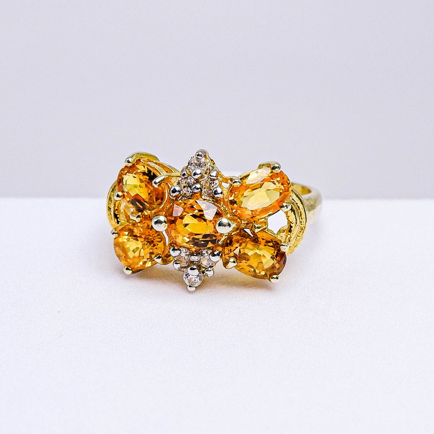 แหวนเงินแท้ 925 ฝังพลอย บุษราคัมบางกะจะ (Yellow Sapphire) + เซอร์คอน (Zircon)