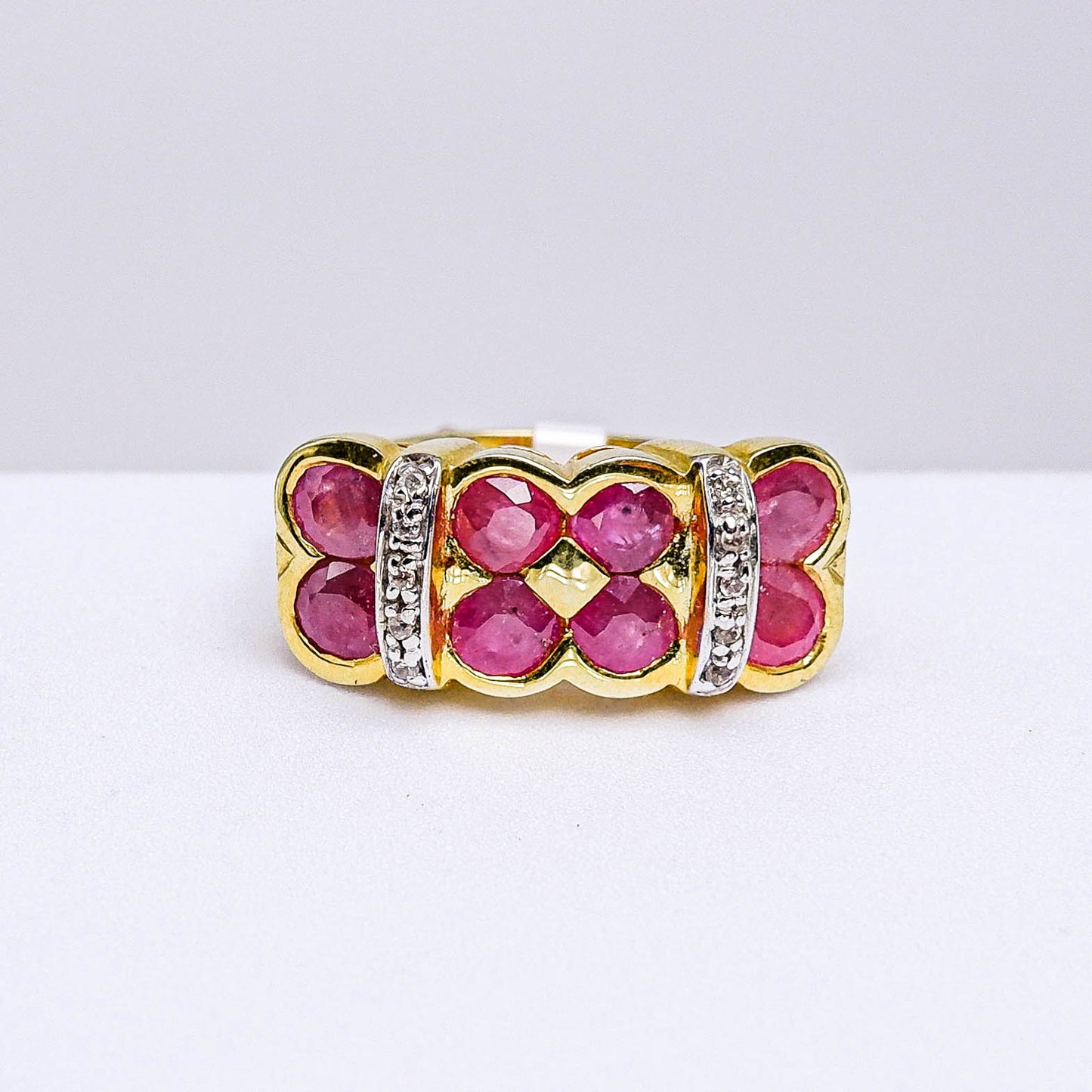 แหวนเงินแท้ 925 ฝังพลอย ทับทิมมาดา (Madagascar Ruby) + เซอร์คอน (Zircon)