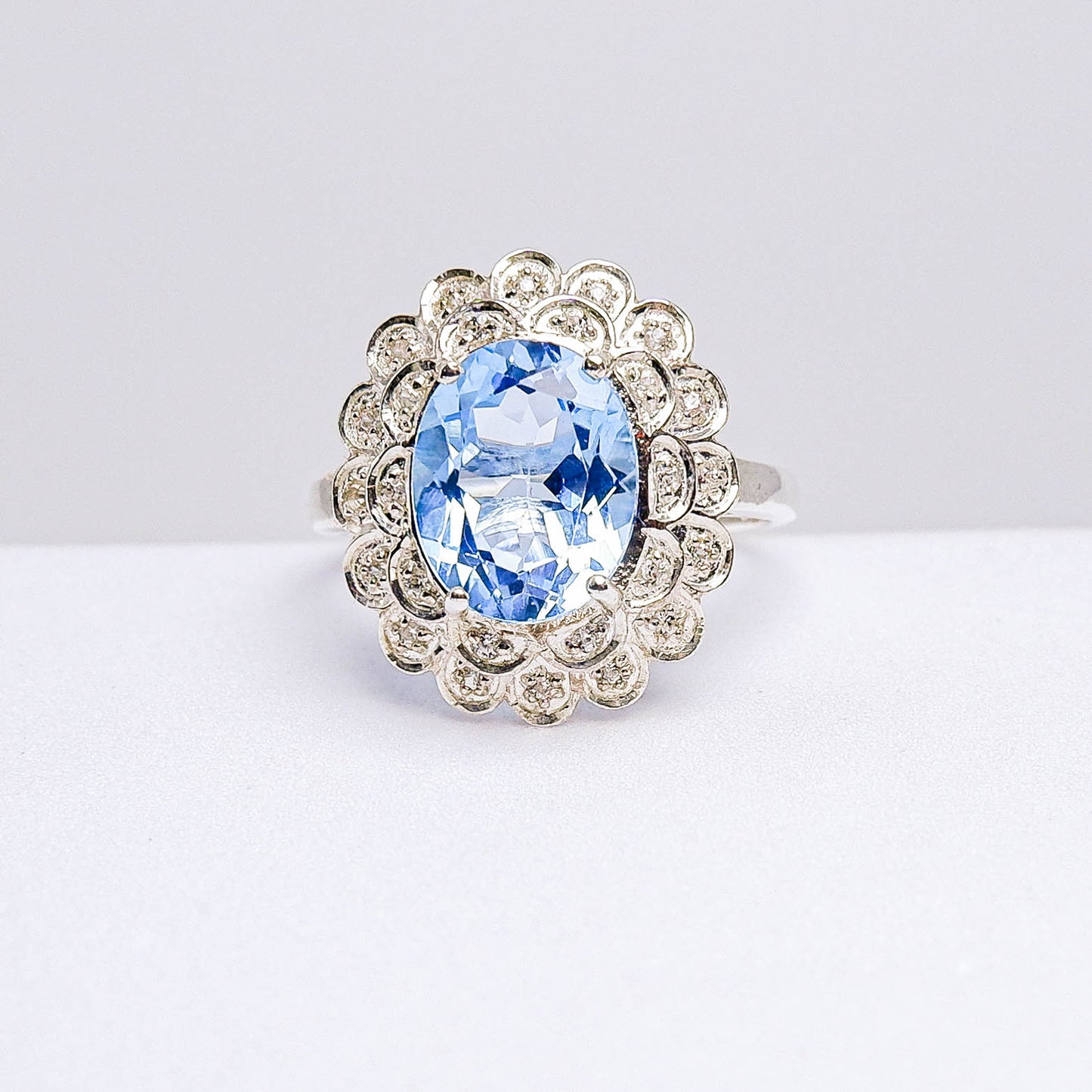 แหวนเงินแท้ 925 ฝังพลอย บลูโทพาส (Blue Topaz) + เซอร์คอน (Zircon)