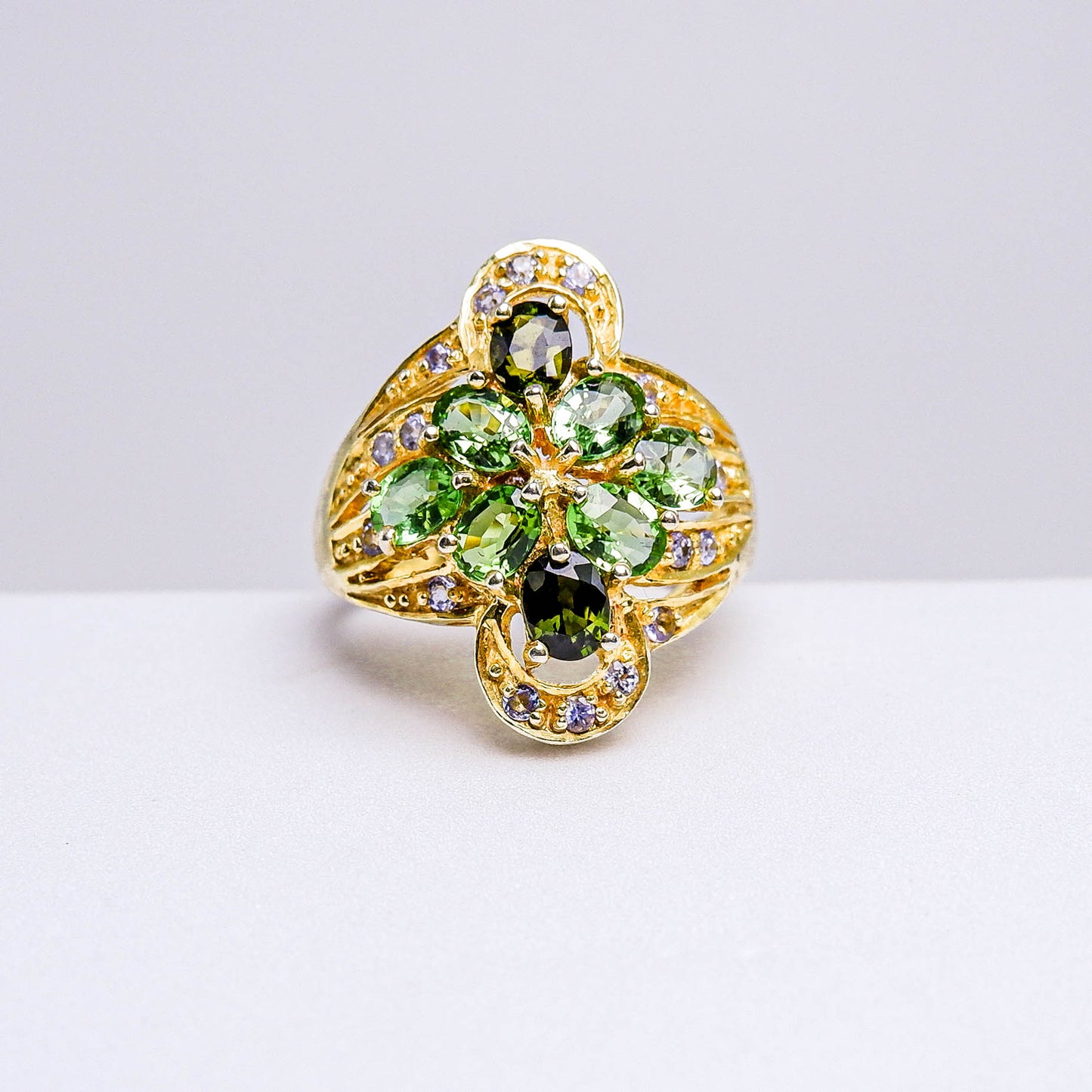 แหวนเงินแท้ 925 ฝังพลอย กรีนโครมดิออฟไซต์ (Green Chrome Diopside) + แทนซาไนท์ (Tanzanite)