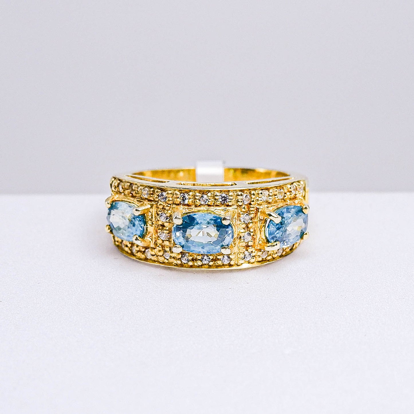แหวนเงินแท้ 925 ฝังพลอย เพทายฟ้า (Blue Zircon) + เซอร์คอน (Zircon)