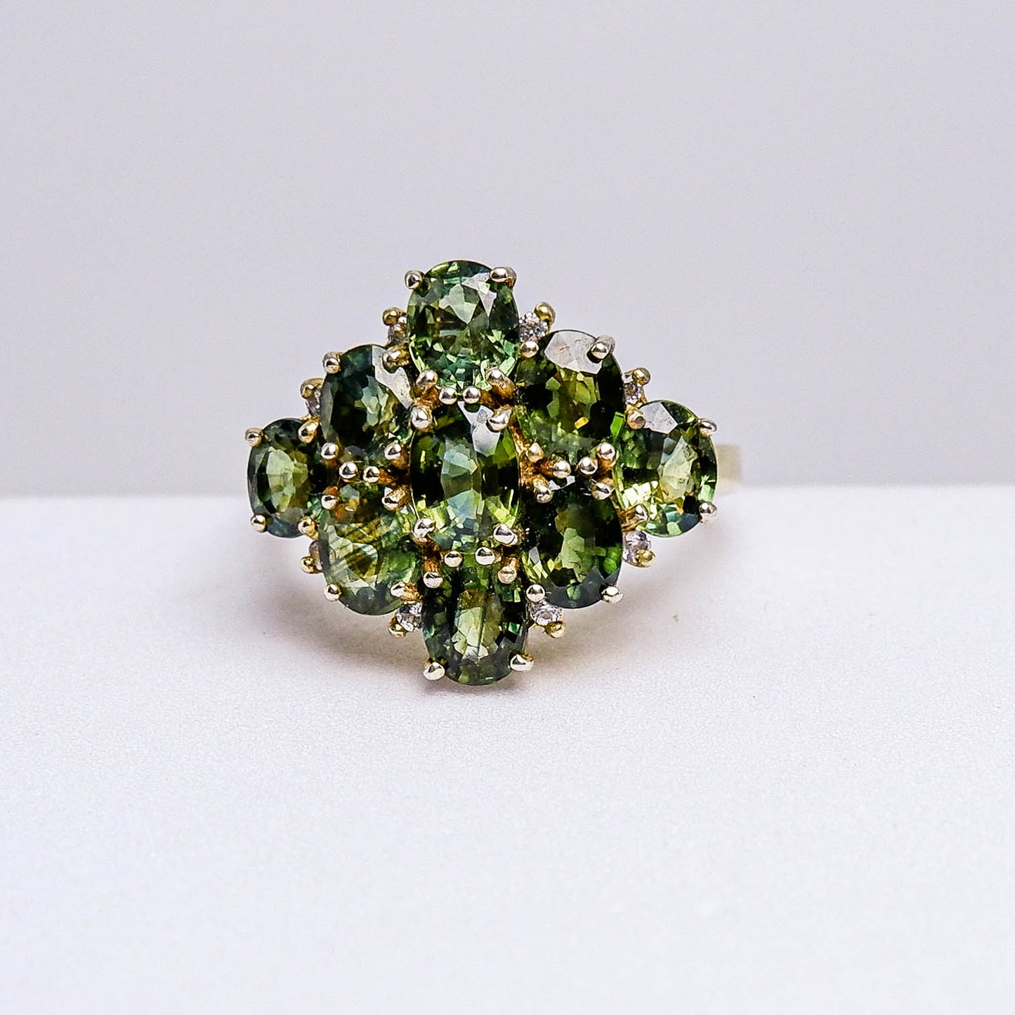 แหวนเงินแท้ 925 ฝังพลอย เขียวส่อง (green Sapphire) +ไวท์โทพาส (whitetopaz)