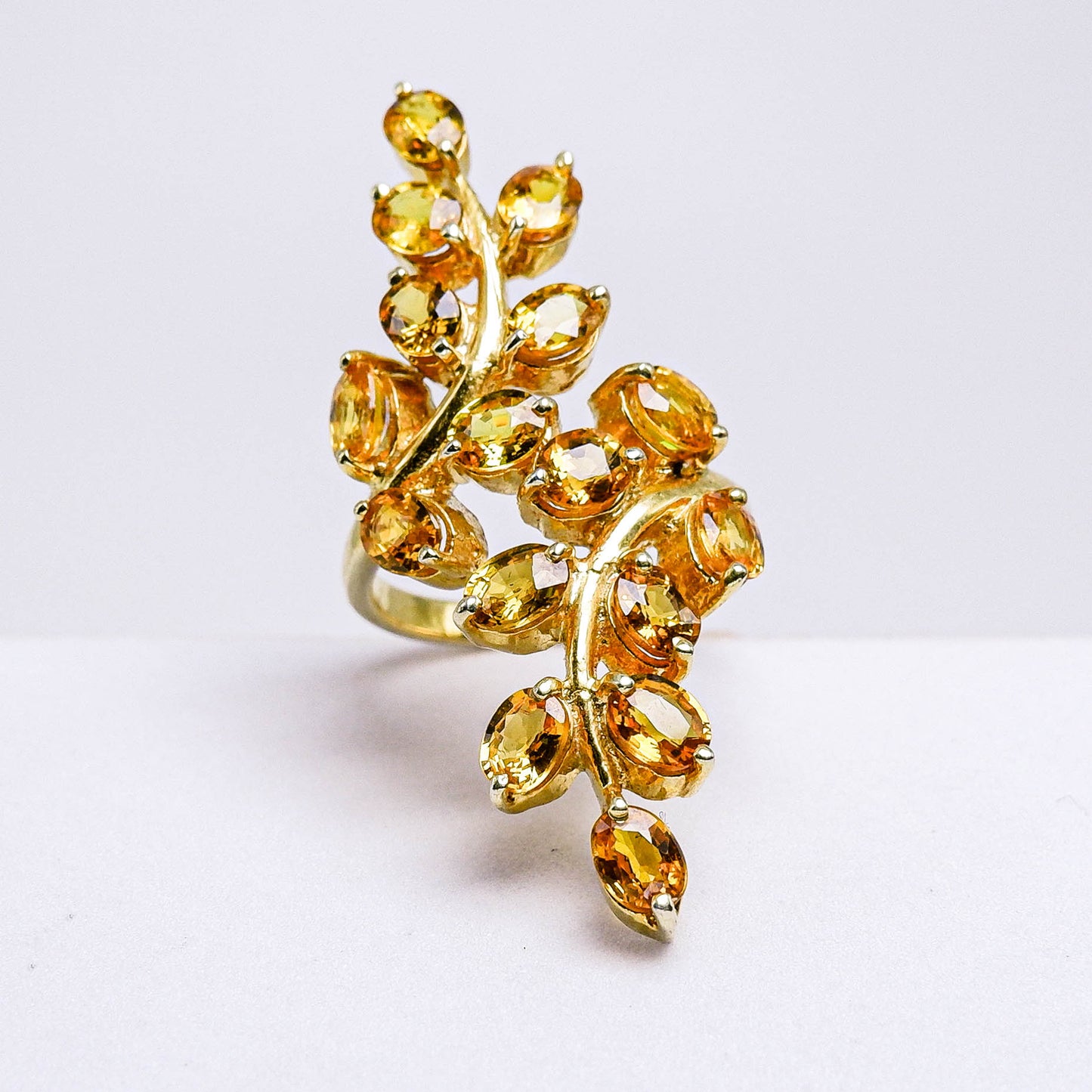 แหวนเงินแท้ 925 ฝังพลอย บุษราคัมบางกะจะ (Yellow Sapphire)