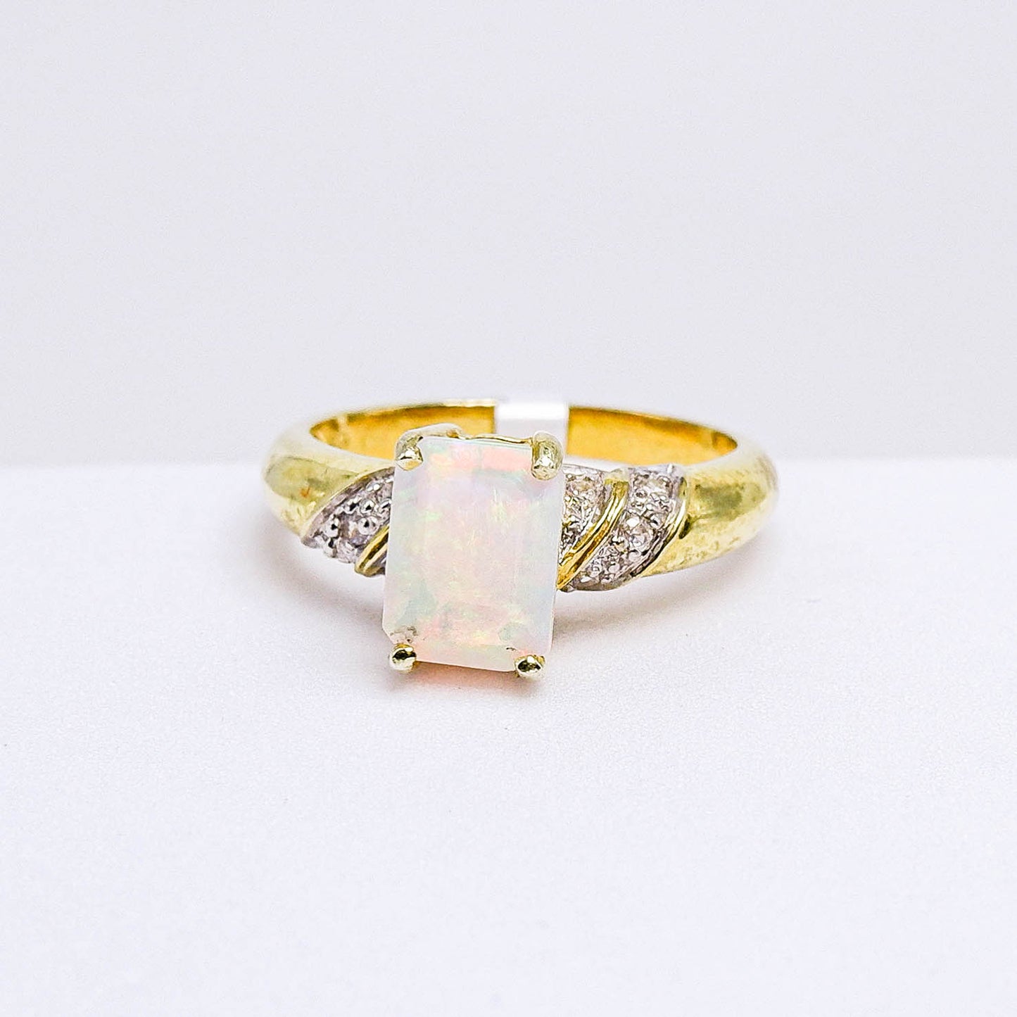 แหวนเงินแท้ 925 ฝังพลอย โอปอล (Opal) + เซอร์คอน (Zircon)