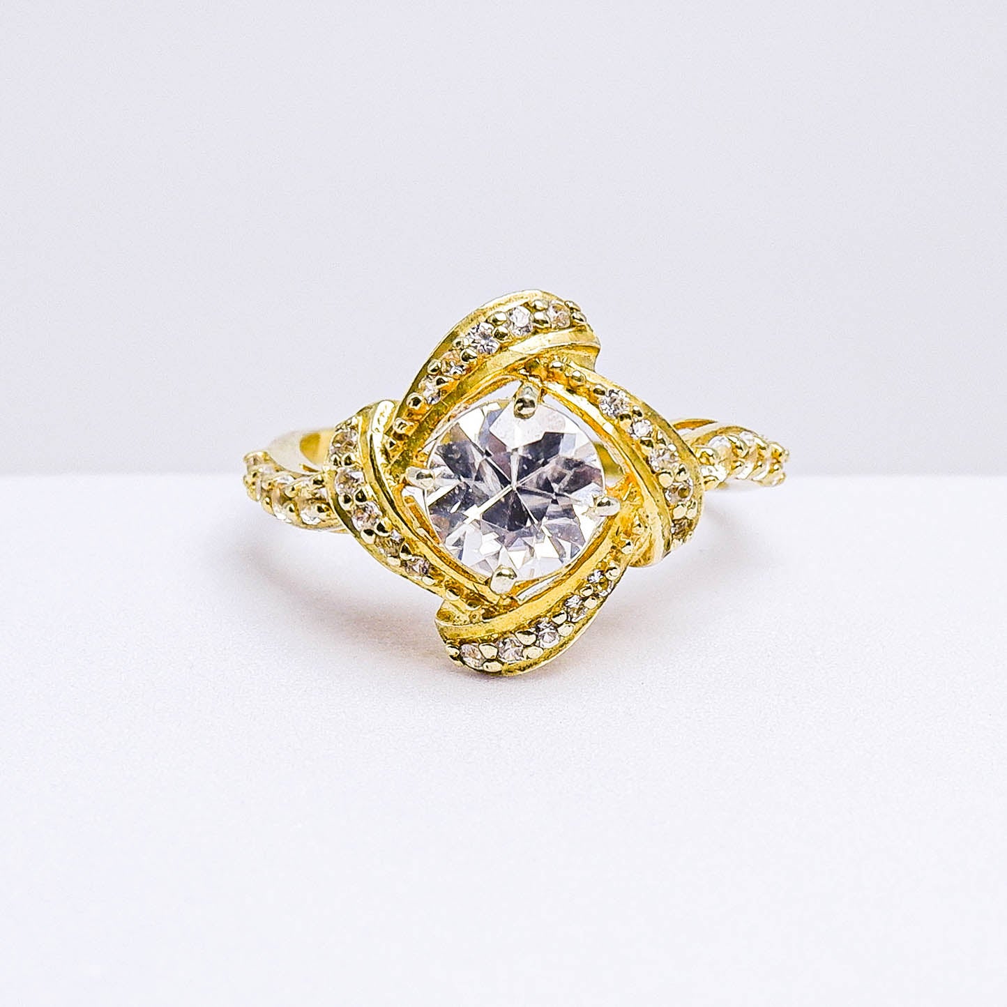 แหวนเงินแท้ 925 ฝังพลอย เพทายขาว (White Zircon) + ไวท์โทพาส (whitetopaz)