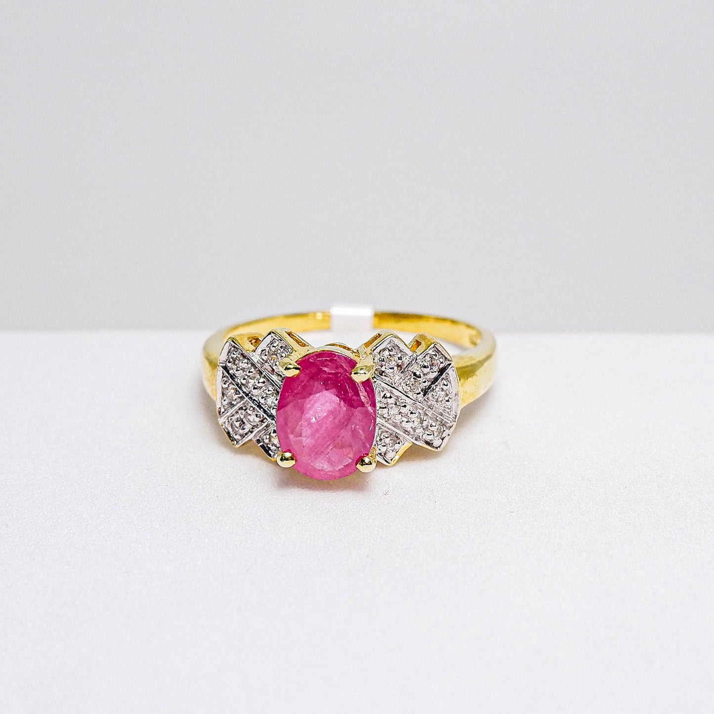 แหวนเงินแท้ 925 ฝังพลอย ทับทิมแทนซาเนีย (Tanzania Ruby) + เซอร์คอน (Zircon)