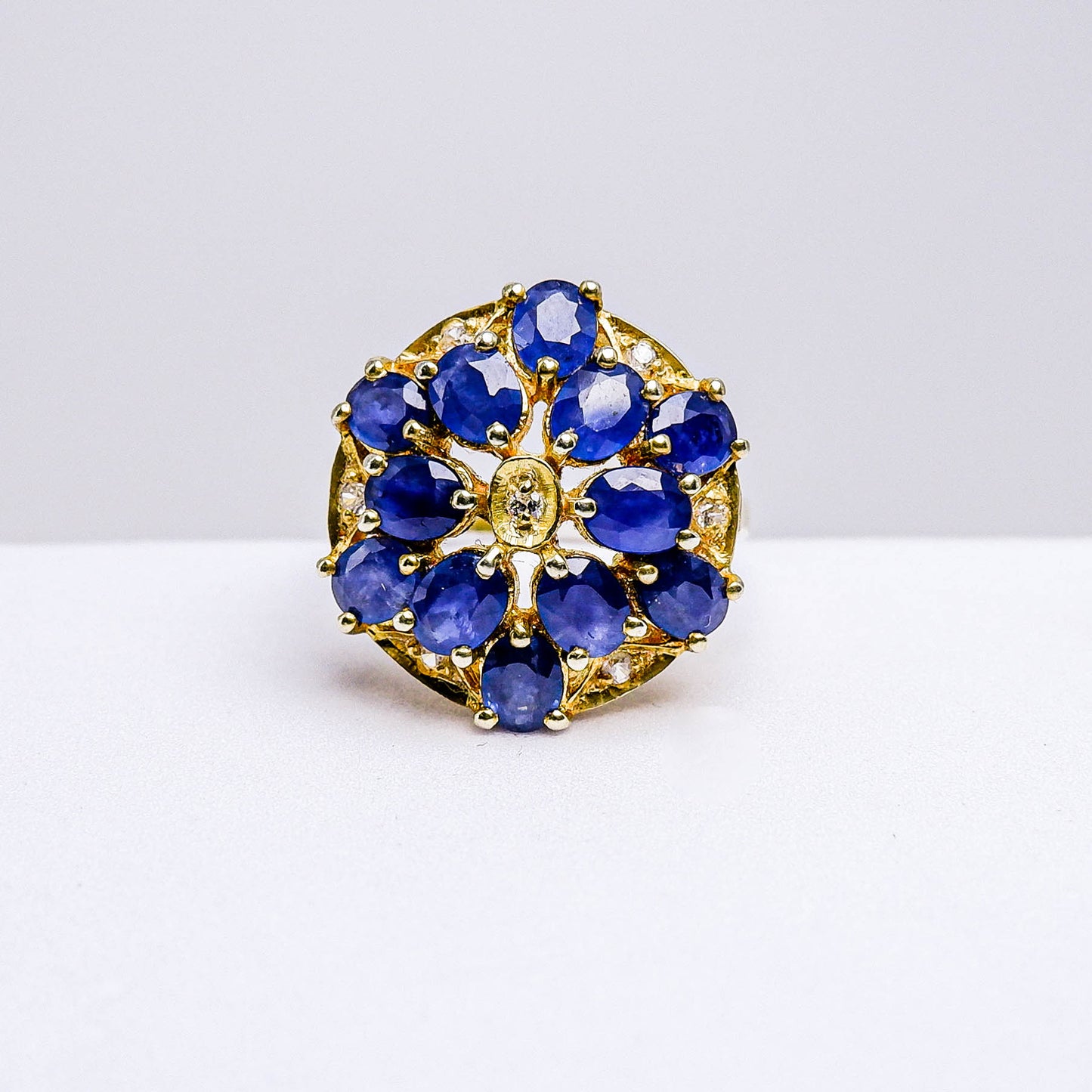 แหวนเงินแท้ 925 ฝังพลอย ไพลิน (Blue Sapphire) + เซอร์คอน (Zircon)