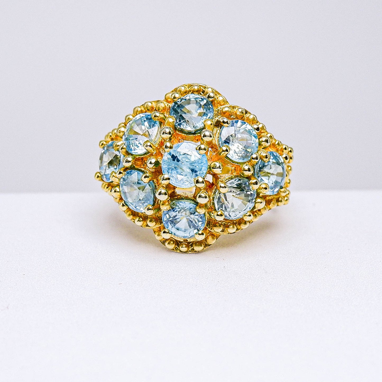 แหวนเงินแท้ 925 ฝังพลอย เพทายฟ้า (Blue Zircon)