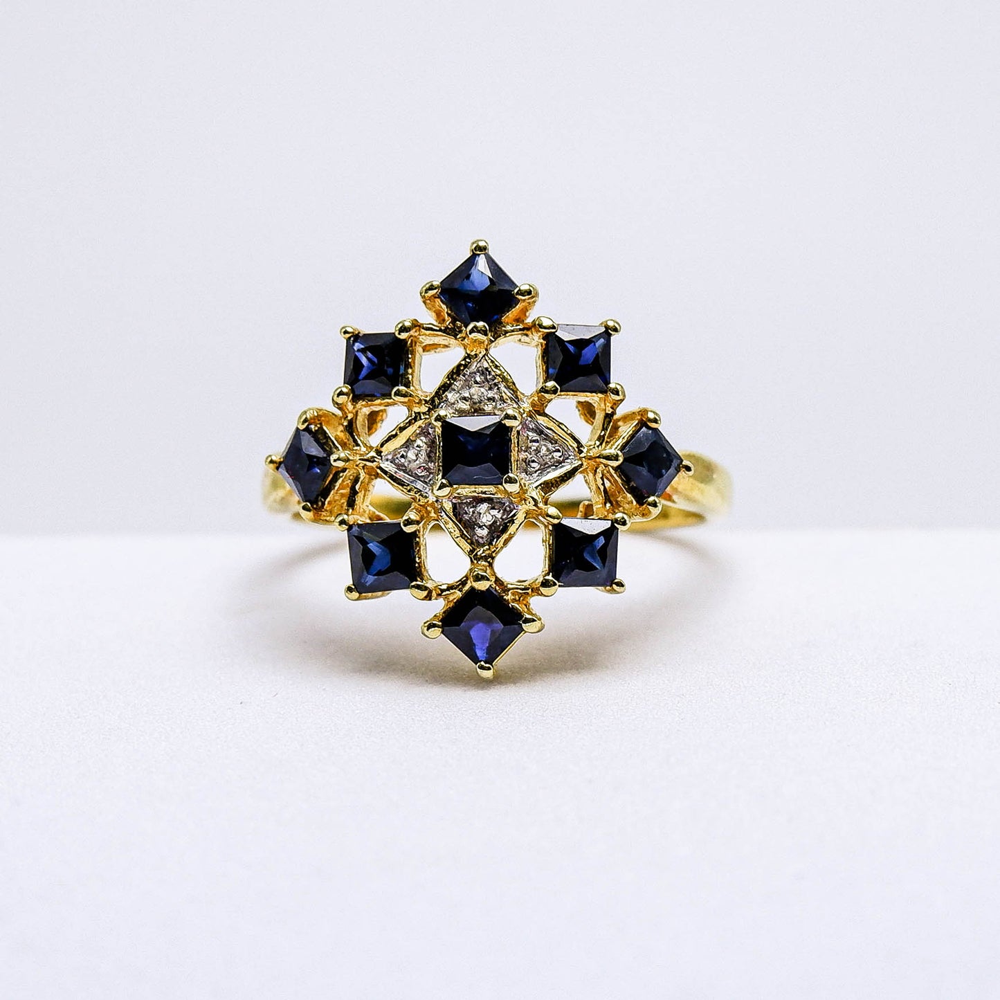 แหวนเงินแท้ 925 ฝังพลอย ไพลิน (Blue Sapphire) + เซอร์คอน (Zircon)