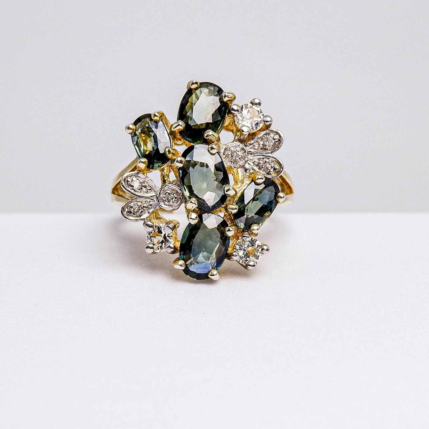 แหวนเงินแท้ 925 ฝังพลอย เขียวส่องบางกะจะ (green Sapphire) + ไวท์โทพาส (whitetopaz)