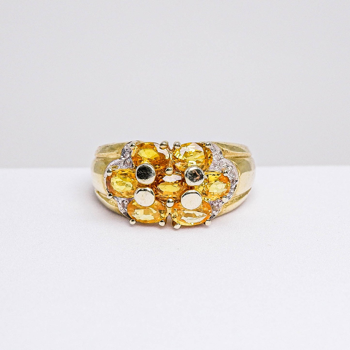 แหวนเงินแท้ 925 ฝังพลอย บุษราคัมบางกะจะ (Yellow Sapphire) + ไวท์โทพาส (whitetopaz)