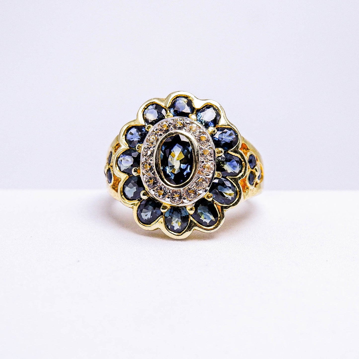 แหวนเงินแท้ 925 ฝังพลอย ไพลิน (Blue Sapphire) + ไวท์โทพาส (whitetopaz)
