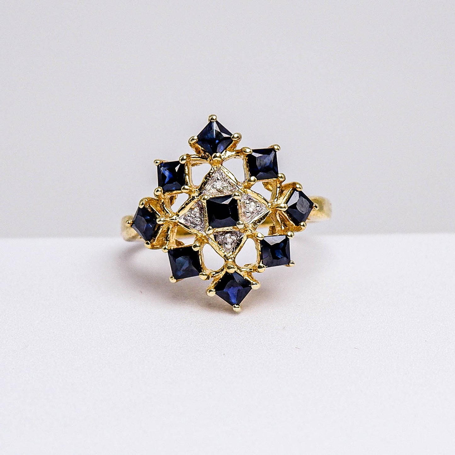 แหวนเงินแท้ 925 ฝังพลอย ไพลิน (Blue Sapphire) + เซอร์คอน (Zircon)