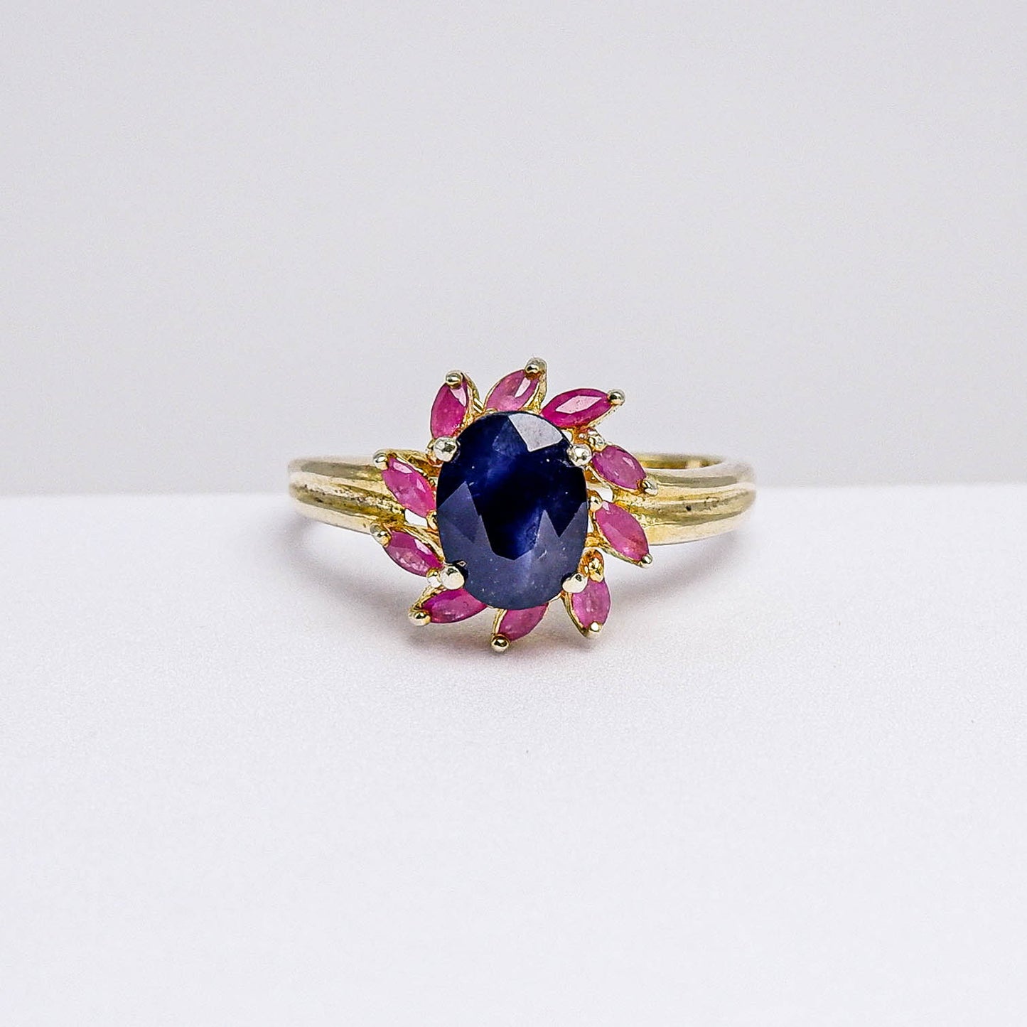 แหวนเงินแท้ 925 ฝังพลอย ไพลิน (Blue Sapphire) + ทับทิมพม่า (Pigeon Blood)