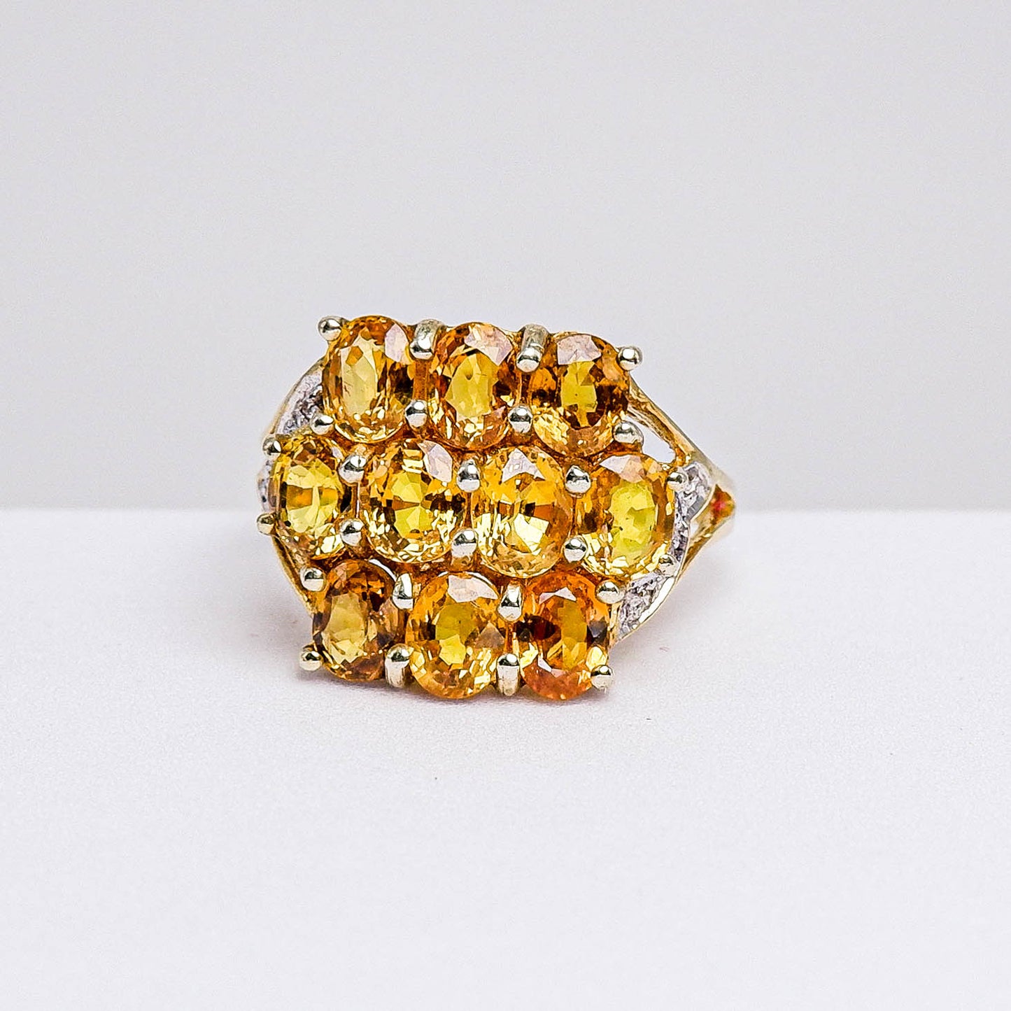 แหวนเงินแท้ 925 ฝังพลอย บุษราคัม (Yellow Sapphire) + เซอร์คอน (Zircon)
