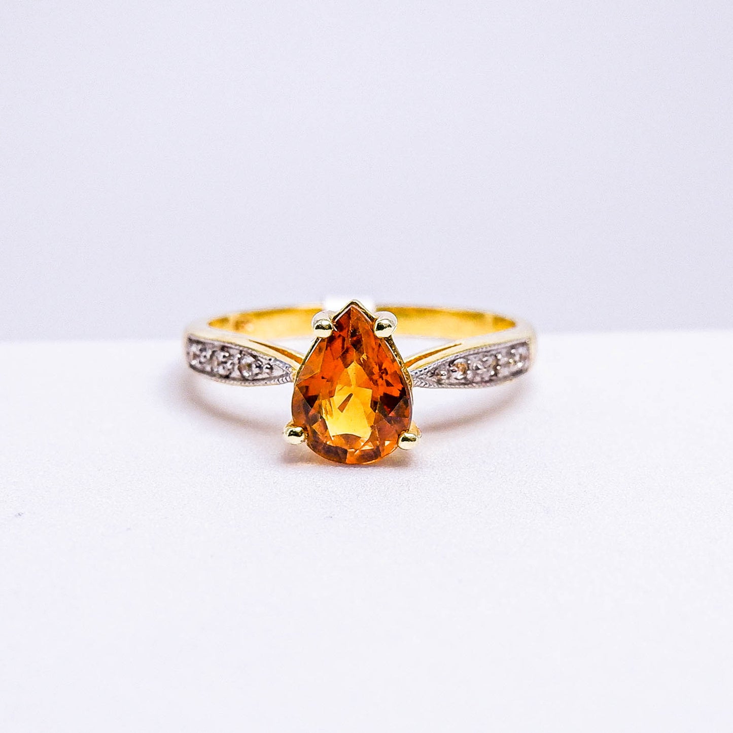 แหวนเงินแท้ 925 ฝังพลอย บุษราคัมบางกะจะ (Yellow Sapphire) + เซอร์คอน (Zircon)