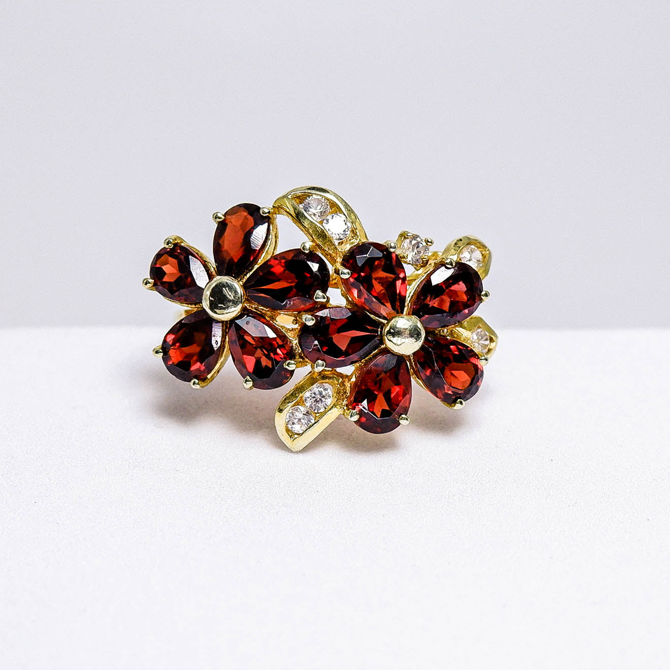แหวนเงินแท้ 925 ฝังพลอย โกเมน (Garnet) + เซอร์คอน (Zircon)