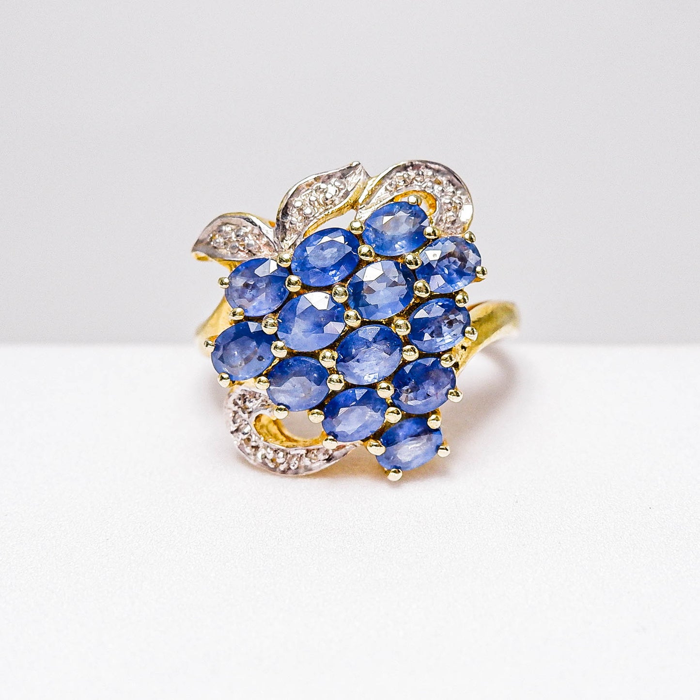 แหวนเงินแท้ 925 ฝังพลอย ไพลิน (Blue Sapphire) + ไวท์โทพาส (whitetopaz)