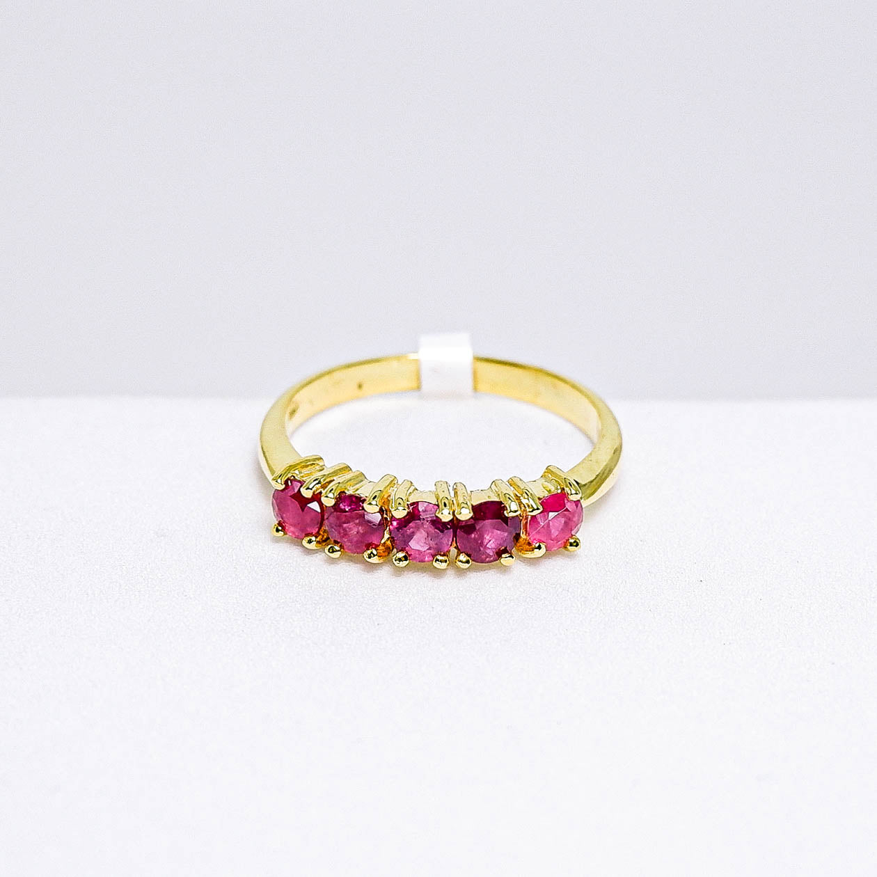 แหวนเงินแท้ 925 ฝังพลอย ทับทิมไทย (Ruby)