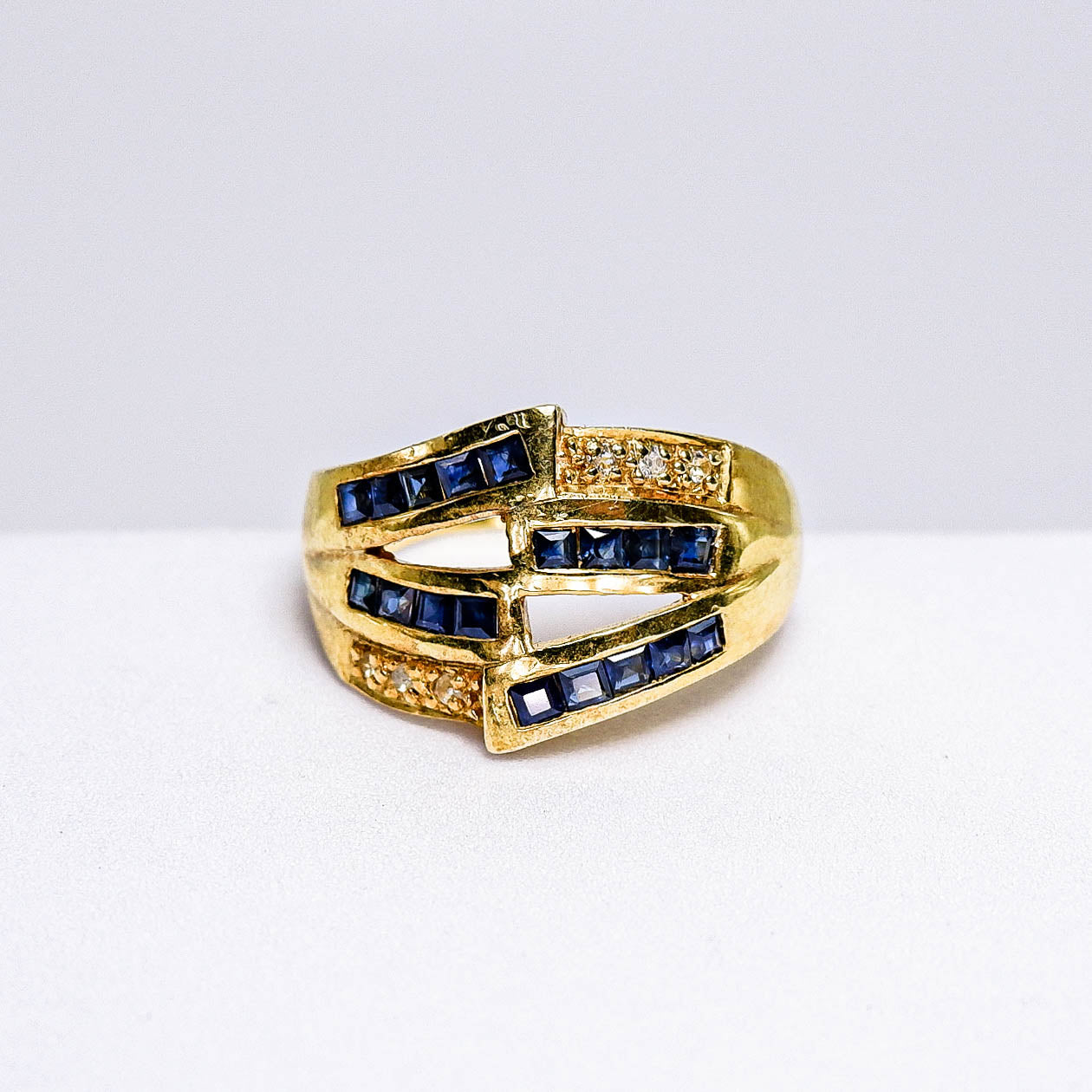 แหวนเงินแท้ 925 ฝังพลอย ไพลิน (Blue Sapphire) + ไวท์โทพาส (whitetopaz)