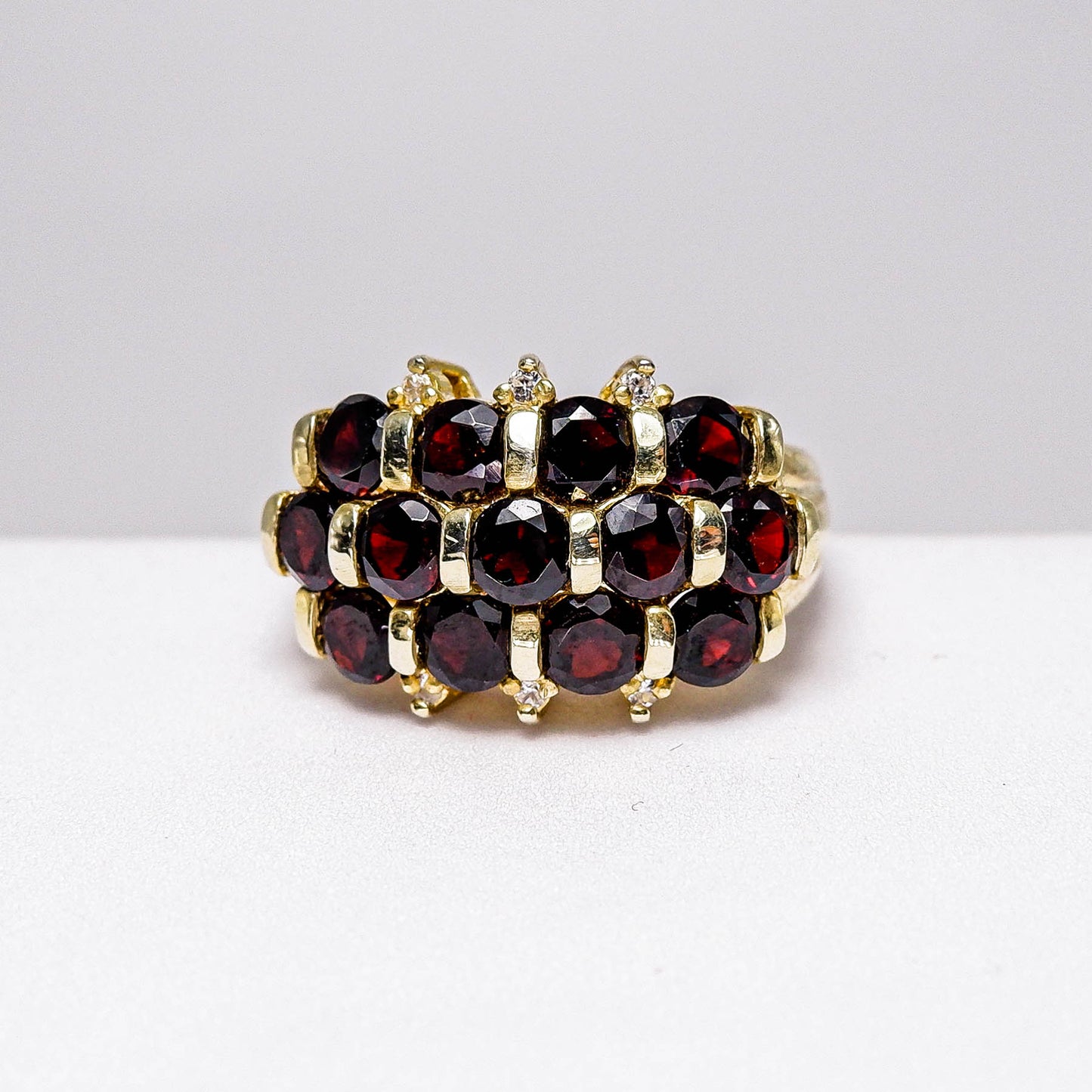 แหวนเงินแท้ 925 ฝังพลอย โกเมน (Garnet) + เซอร์คอน (Zircon)