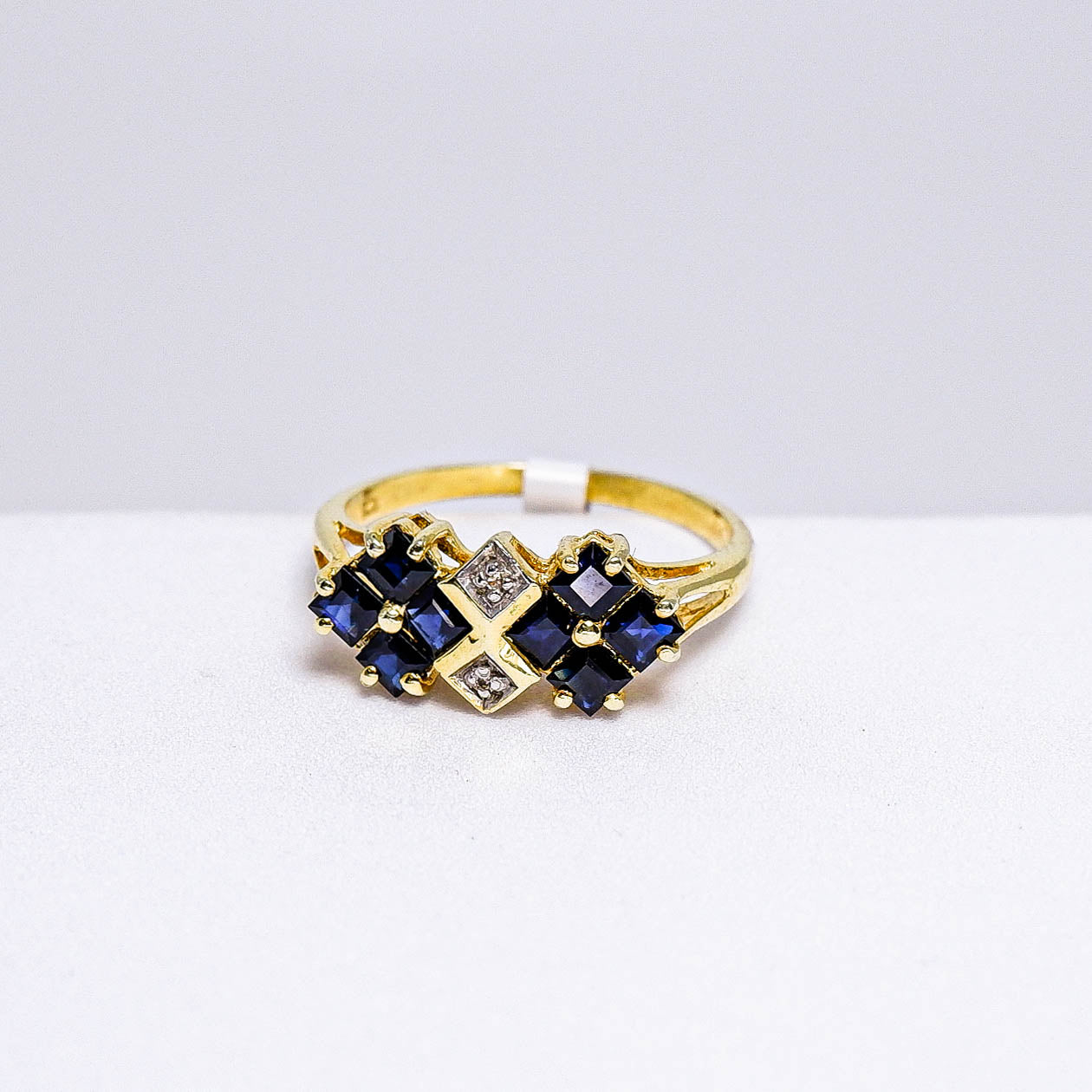 แหวนเงินแท้ 925 ฝังพลอย ไพลิน (Blue Sapphire) + ไวท์โทพาส (whitetopaz)
