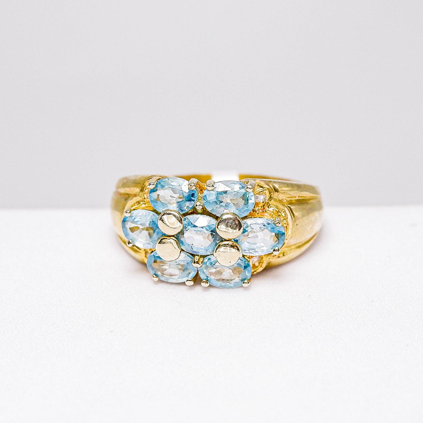 แหวนเงินแท้ 925 ฝังพลอย เพทายฟ้า (Blue Zircon) + ไวท์โทพาส (whitetopaz)