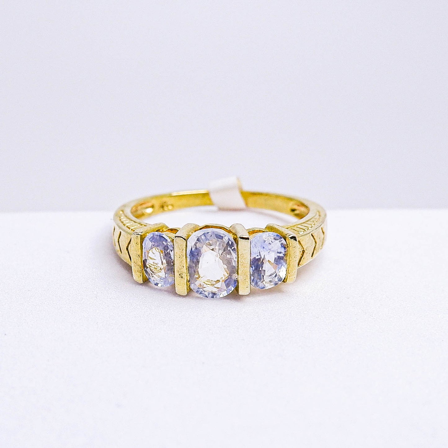 แหวนเงินแท้ 925 ฝังพลอย แซฟไฟร์ศรีลังกา (Ceylon Sapphire)