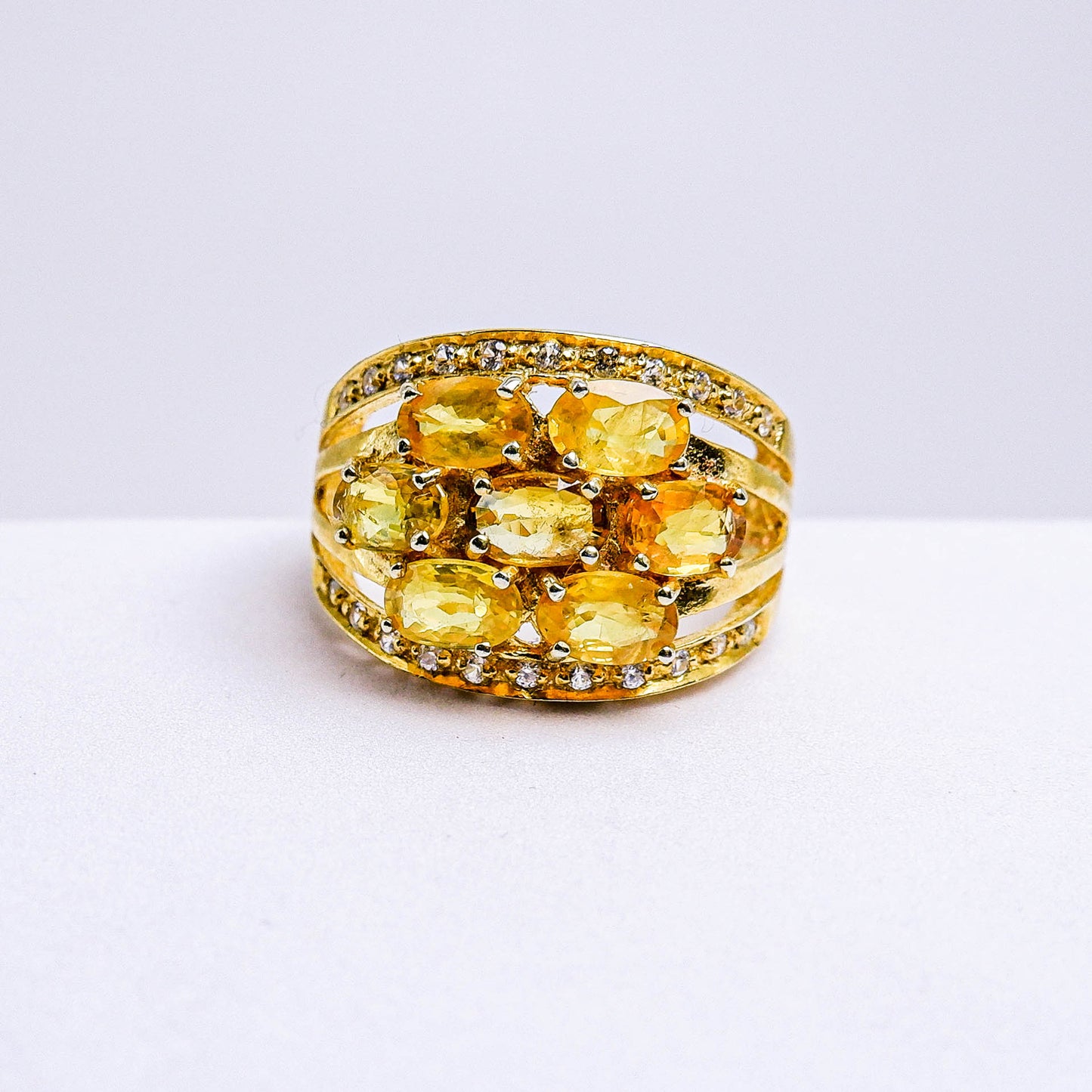 แหวนเงินแท้ 925 ฝังพลอย บุษราคัม (Yellow Sapphire) + เซอร์คอน (Zircon)