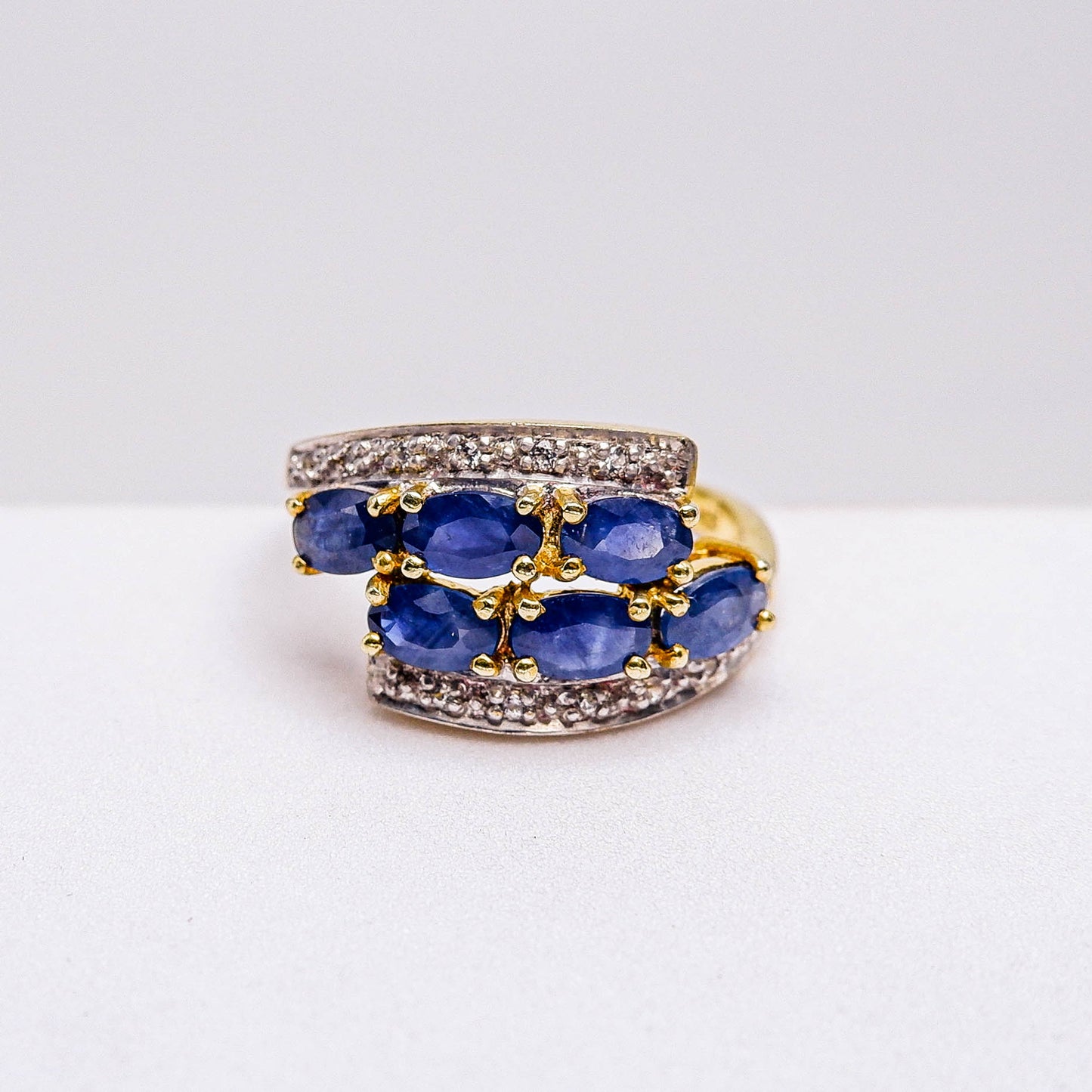 แหวนเงินแท้ 925 ฝังพลอย ไพลิน (Blue Sapphire) + เซอร์คอน (Zircon)