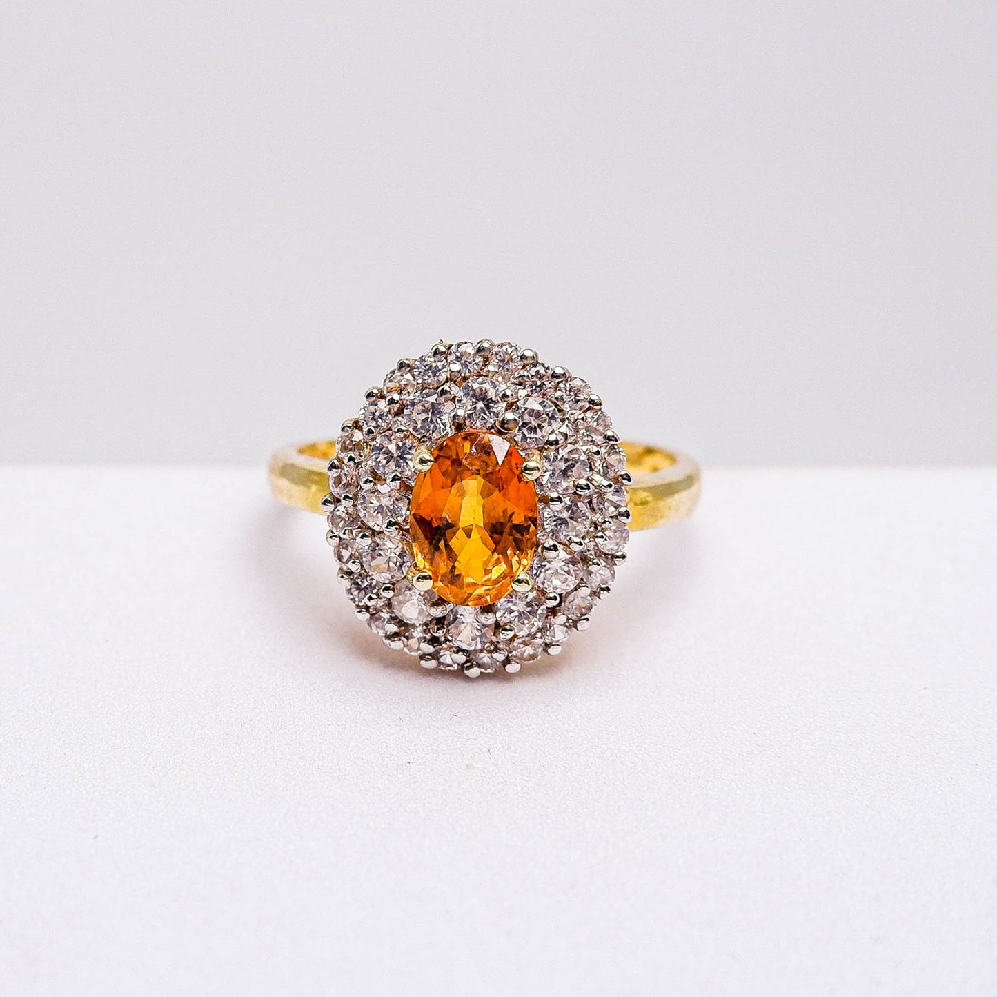 แหวนเงินแท้ 925 ฝังพลอย บุษราคัม (Yellow Sapphire) + เซอร์คอน (Zircon)