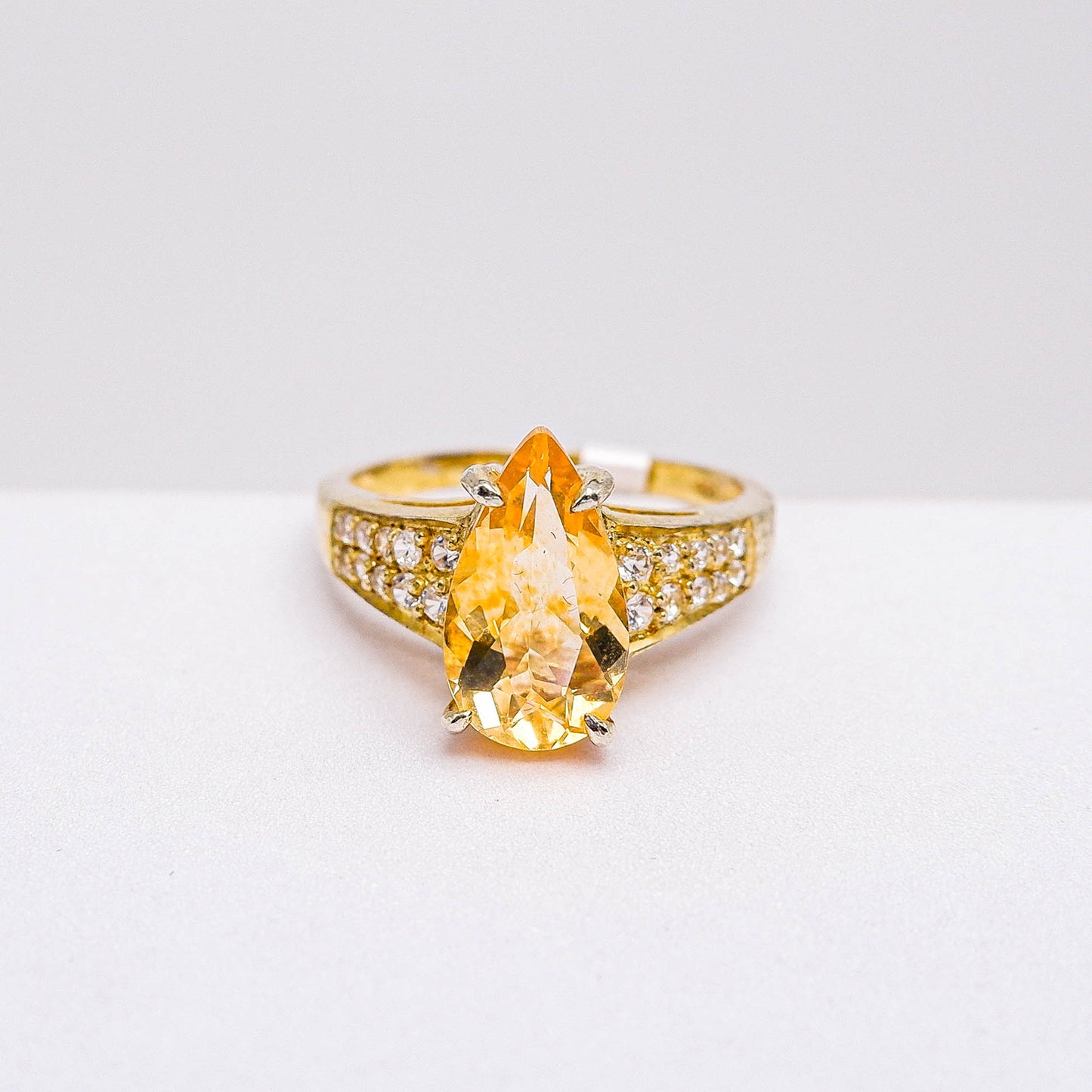 แหวนเงินแท้ 925 ฝังพลอย ไฟร์โอปอล (Fire Opal) + เซอร์คอน (Zircon)