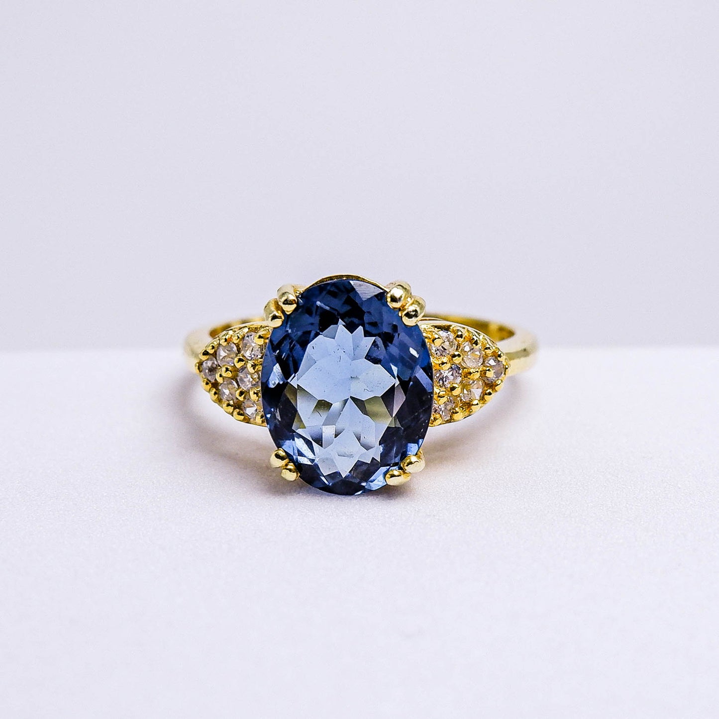 แหวนเงินแท้ 925 ฝังพลอย ลอนดอนบลู (London Blue) + เซอร์คอน (Zircon)