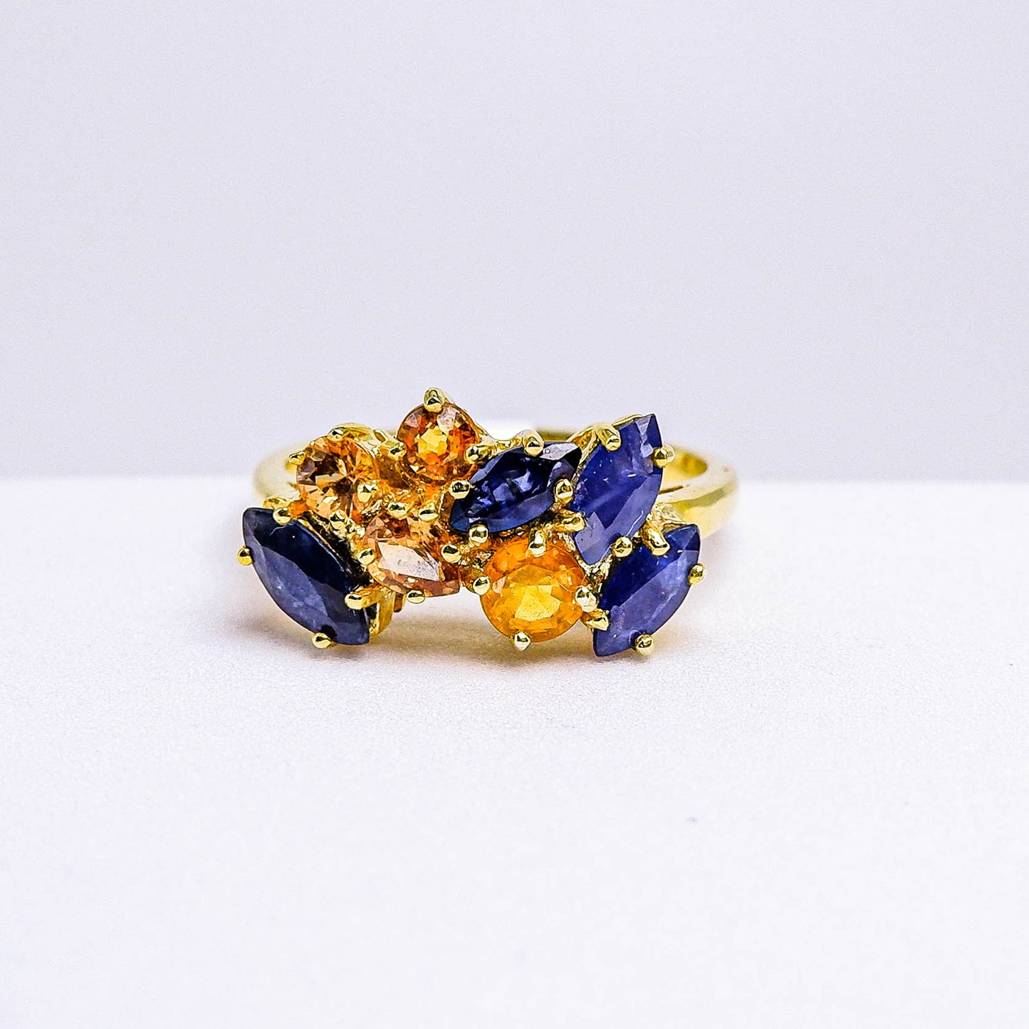 แหวนเงินแท้ 925 ฝังพลอย ไพลิน (Blue Sapphire) + บุษราคัม (Yellow Sapphire)