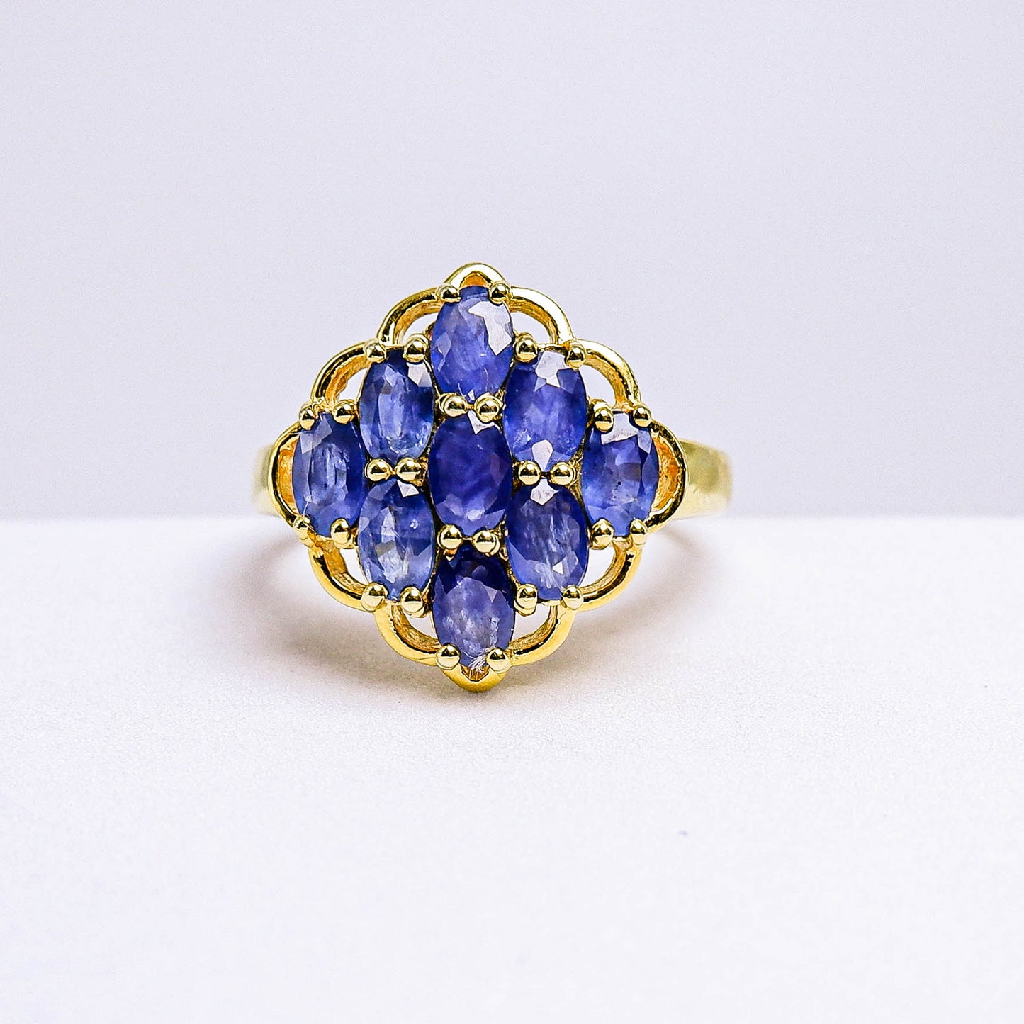 แหวนเงินแท้ 925 ฝังพลอย ไพลินมาบีร่า (Mabira Blue Sapphire)