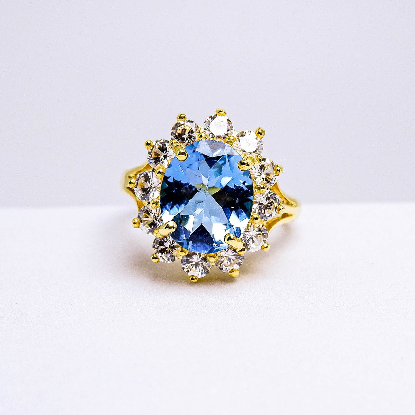 แหวนเงินแท้ 925 ฝังพลอย บลูโทพาส (Blue Topaz) + เซอร์คอน (Zircon)