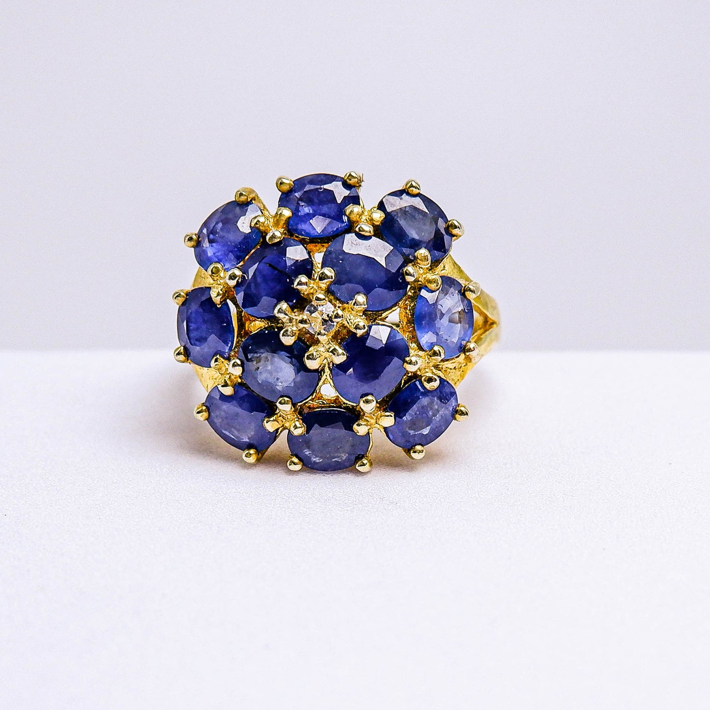 แหวนเงินแท้ 925 ฝังพลอย ไพลิน (Blue Sapphire) + เซอร์คอน (Zircon)
