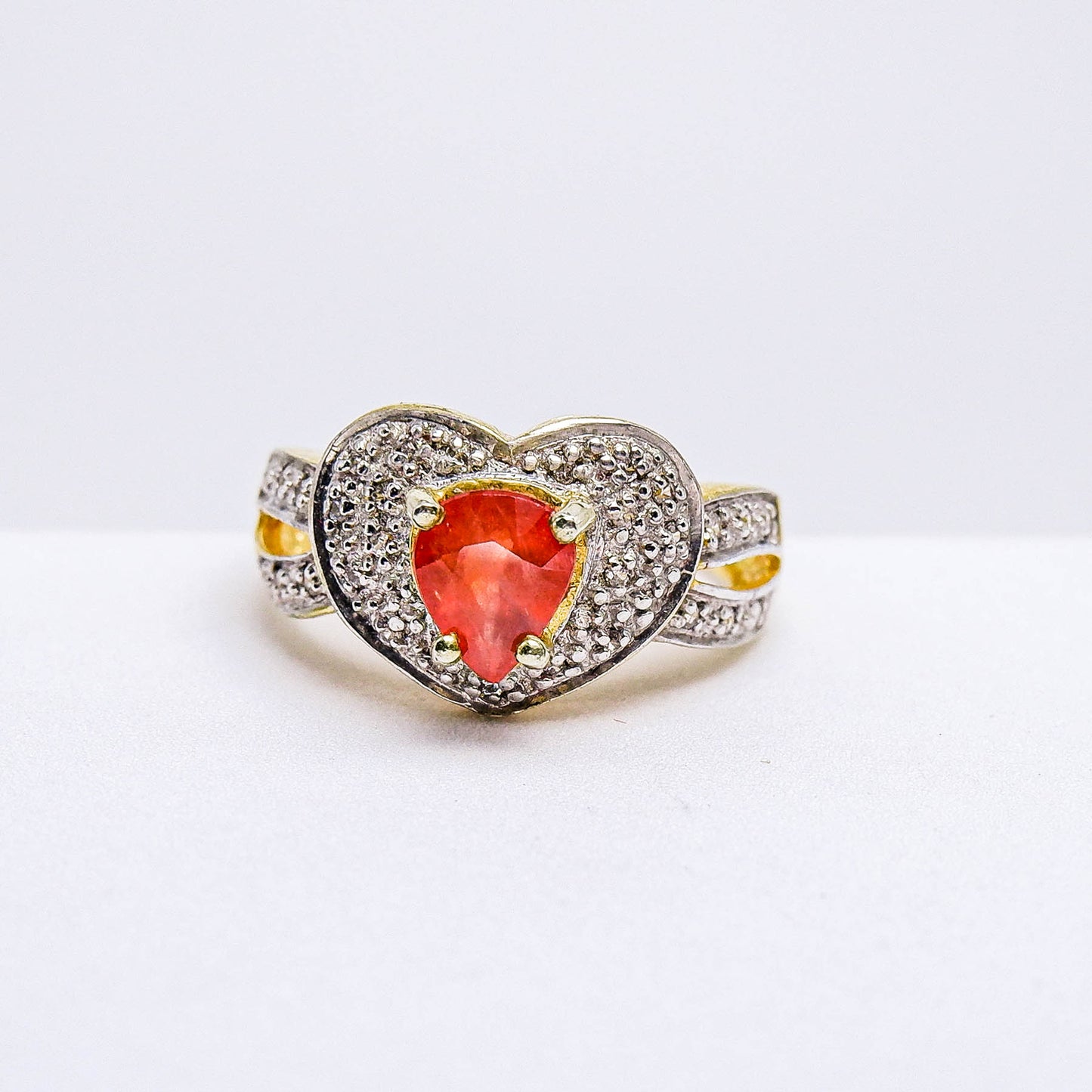 แหวนเงินแท้ 925 ฝังพลอย ออเรนจ์แซฟไฟร์ (Orange Sapphire) + เซอร์คอน (Zircon)