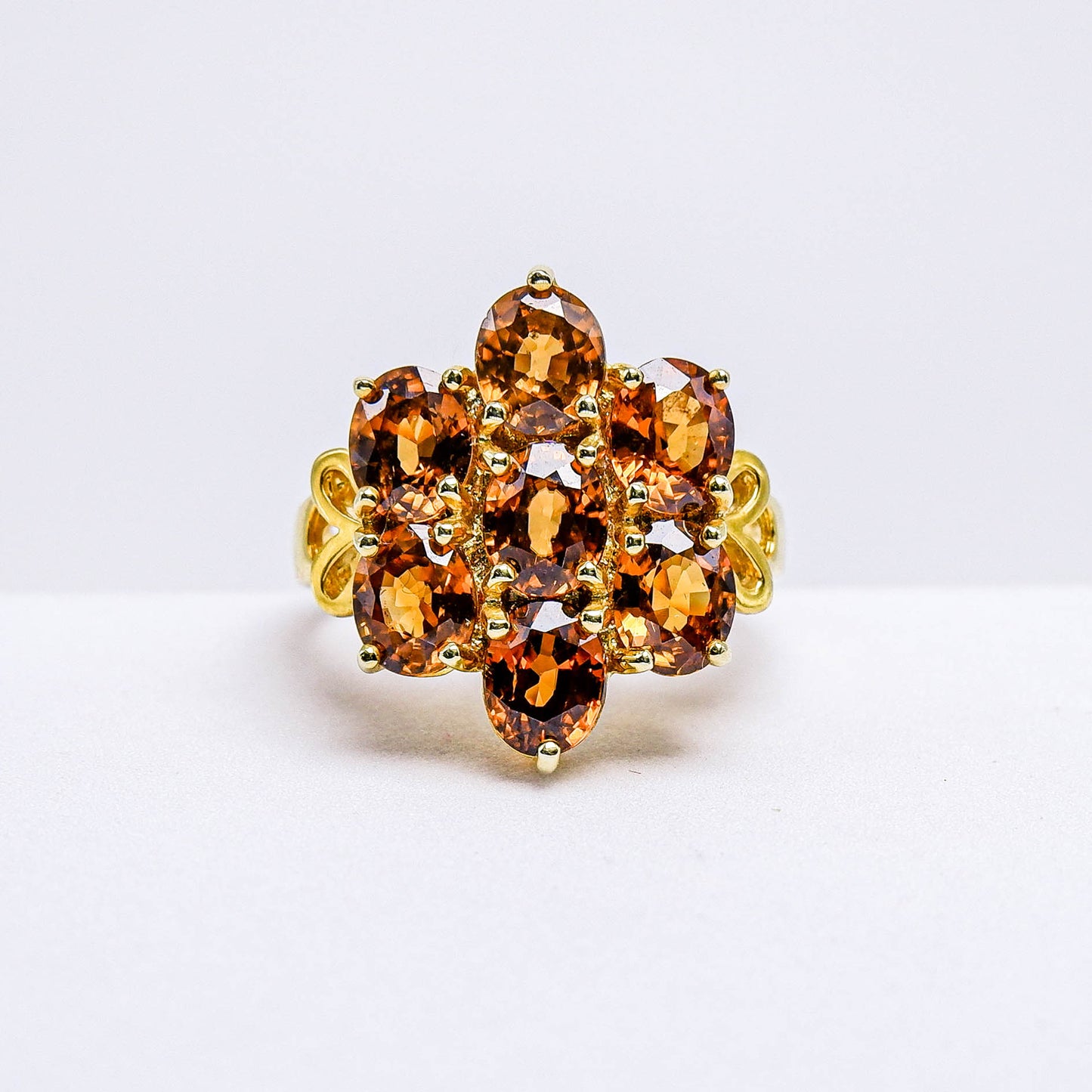 แหวนเงินแท้ 925 ฝังพลอย เพทาย (ดิบ) (Unheated Zircon)