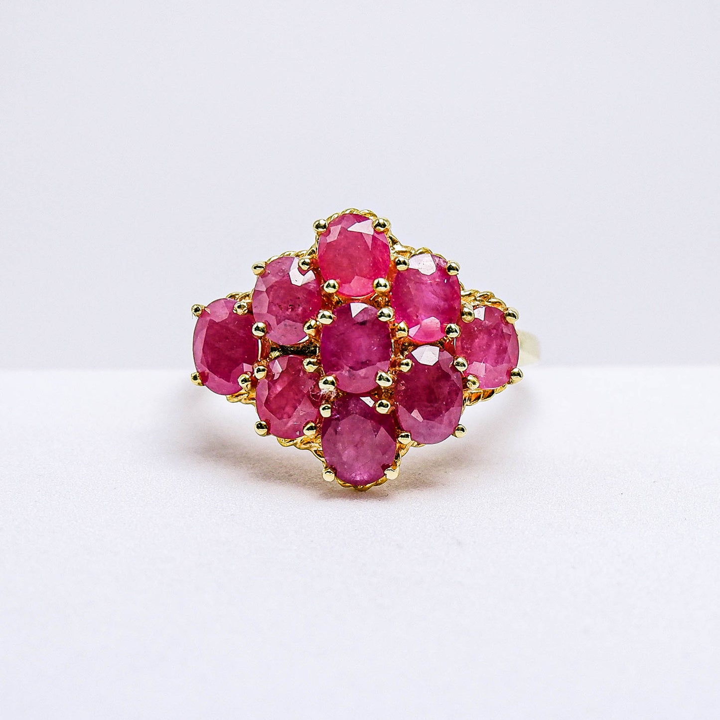 แหวนเงินแท้ 925 ฝังพลอย ทับทิมมาดา (Madagascar Ruby)