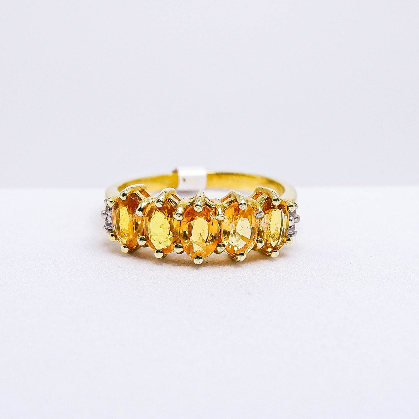 แหวนเงินแท้ 925 ฝังพลอย บุษราคัมบางกะจะ (Yellow Sapphire) + เซอร์คอน (Zircon)