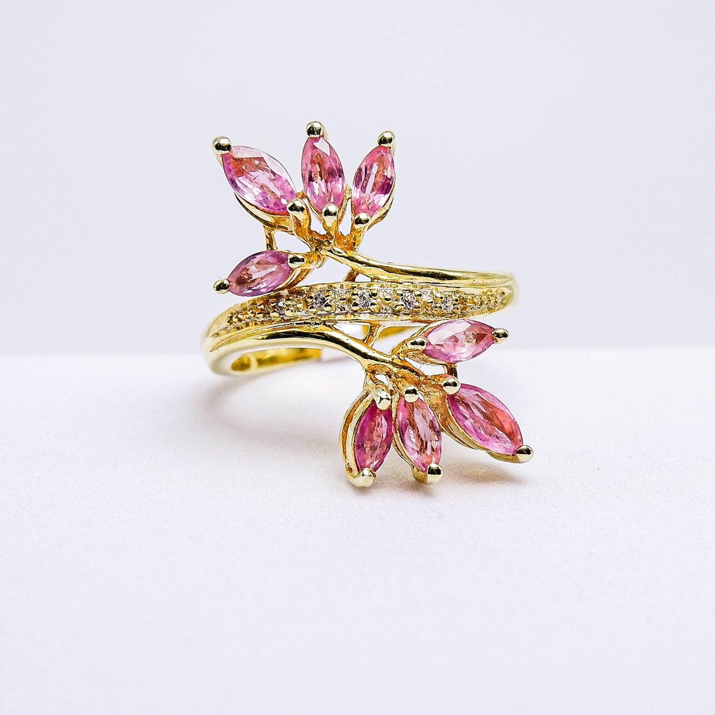 แหวนเงินแท้ 925 ฝังพลอย ทับทิมไทย (Siam Ruby) + เซอร์คอน (Zircon)