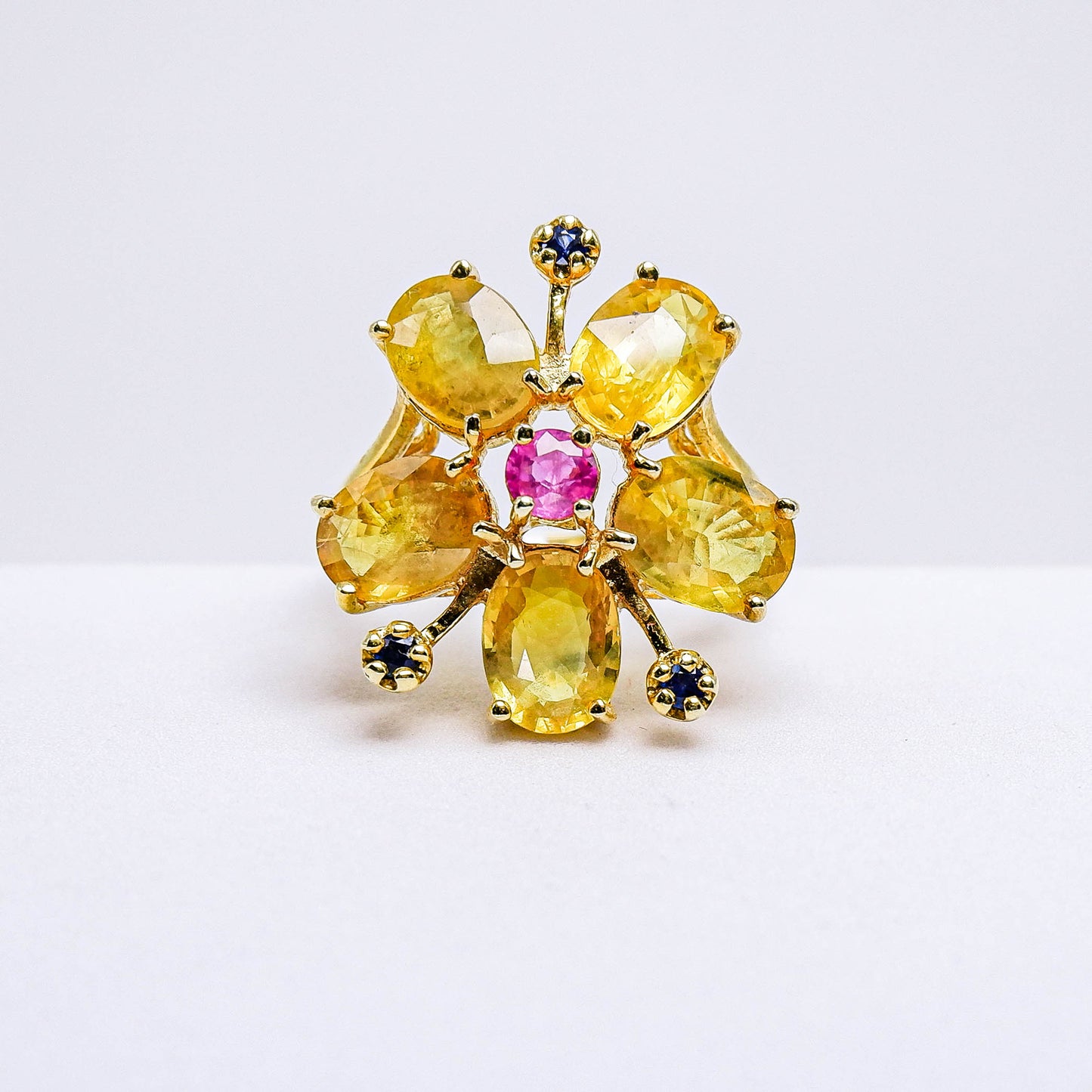 แหวนเงินแท้ 925 ฝังพลอย บุษราคัม(Yellow Sapphire)+พิงค์แซฟไฟร์(Pink Sapphire)+ไพลิน(Blue Sapphire)