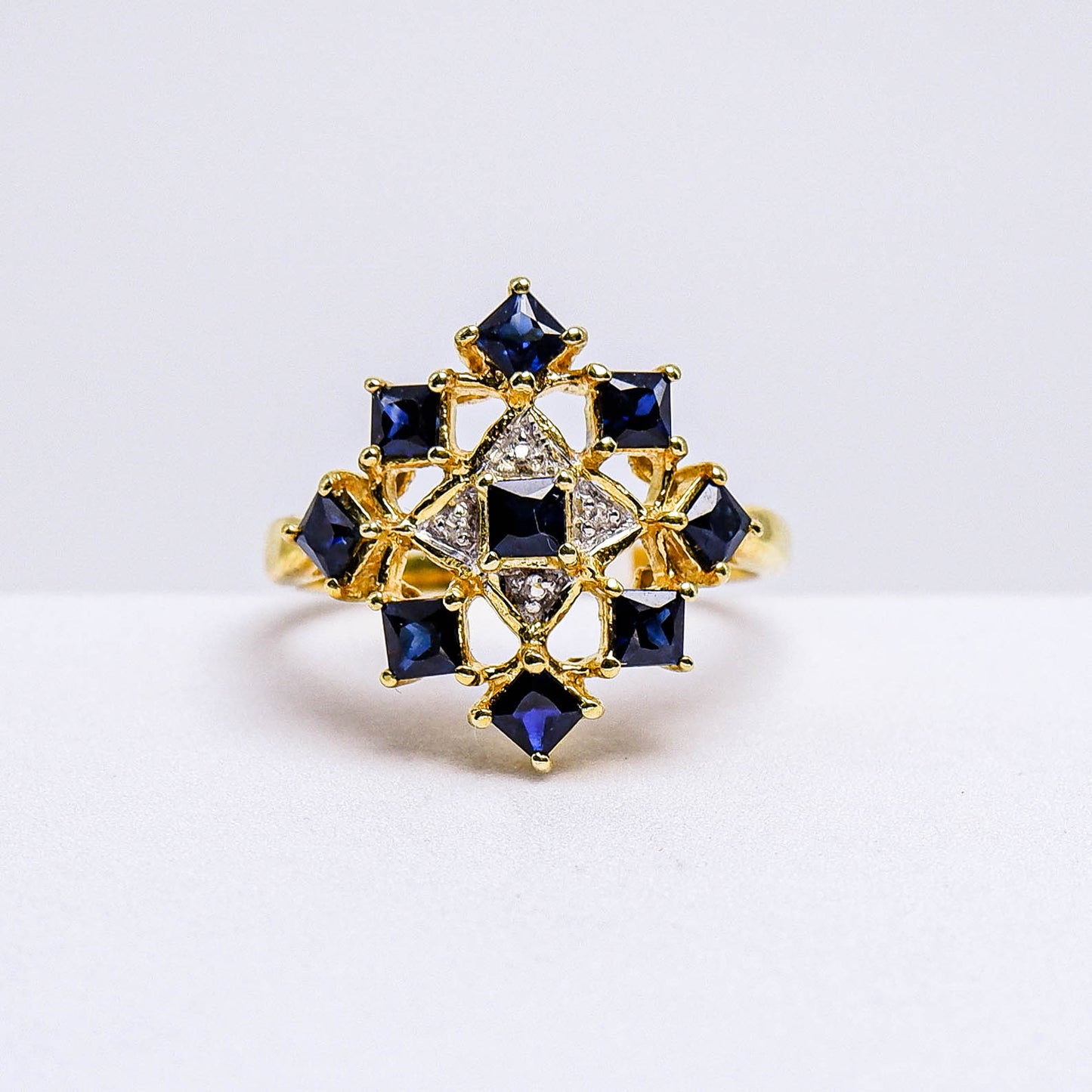 แหวนเงินแท้ 925 ฝังพลอย ไพลิน (Blue Sapphire) + เซอร์คอน (Zircon)