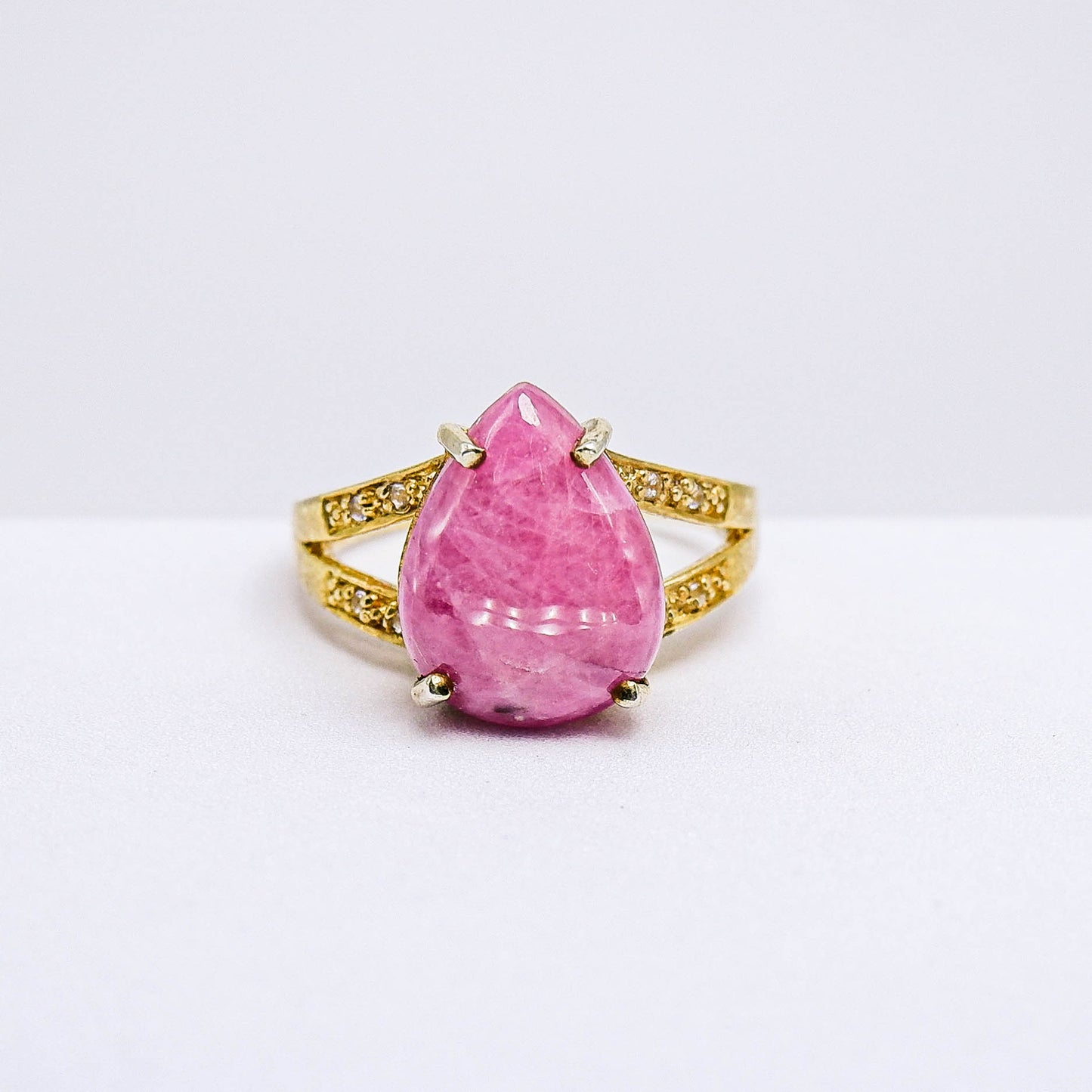 แหวนเงินแท้ 925 ฝังพลอย ทับทิม (Ruby) + ไวท์โทพาส (whitetopaz)