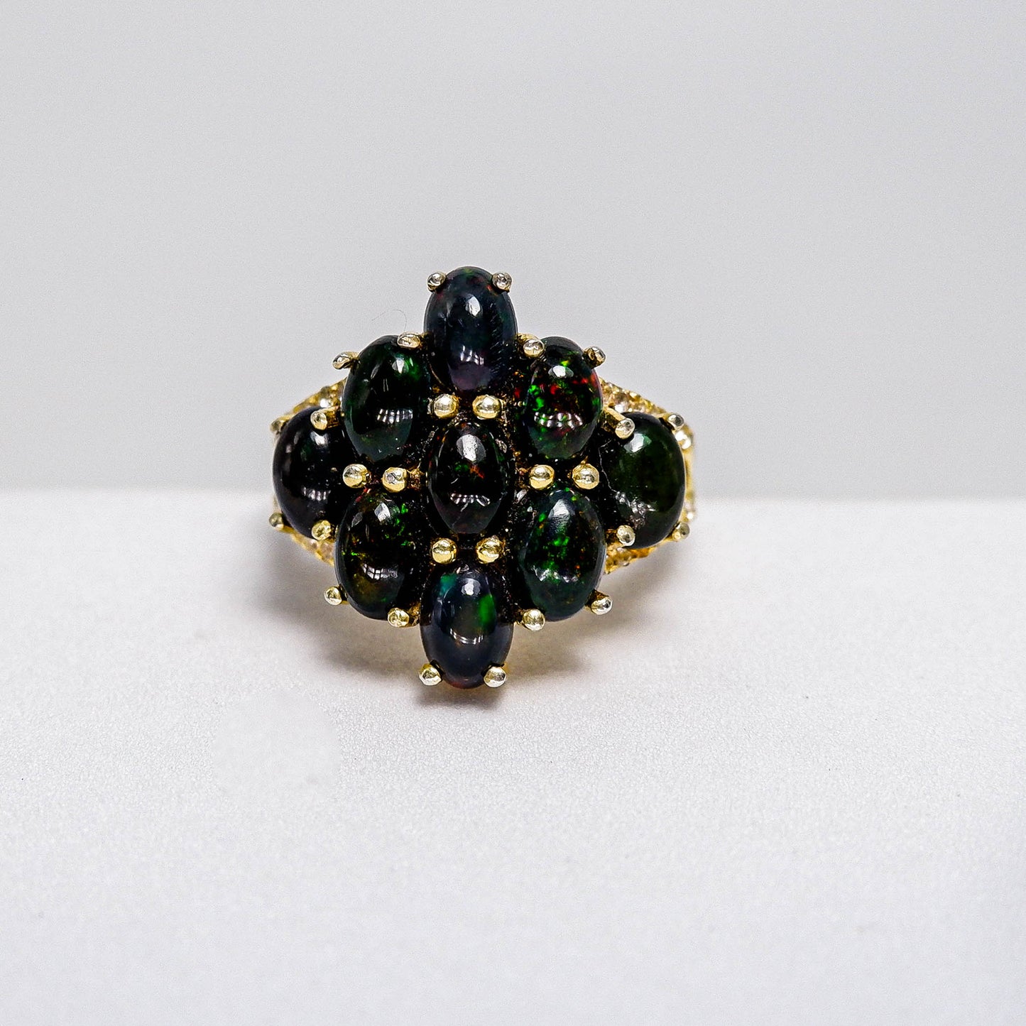 แหวนเงินแท้ 925 ฝังพลอย แบล็คโอปอล (Black Opal) + ไวท์โทพาส (whitetopaz)