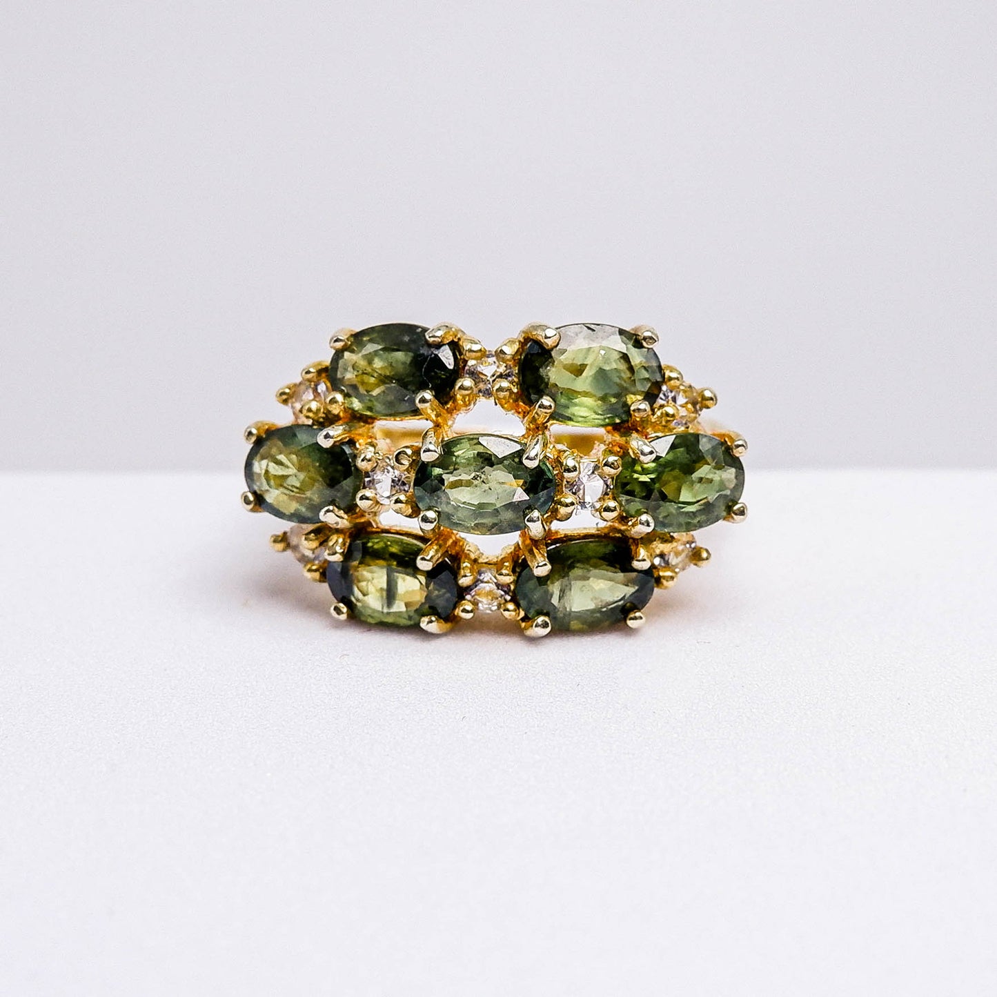 แหวนเงินแท้ 925 ฝังพลอย เขียวส่องบางกะจะ (green Sapphire) + ไวท์โทพาส (whitetopaz)