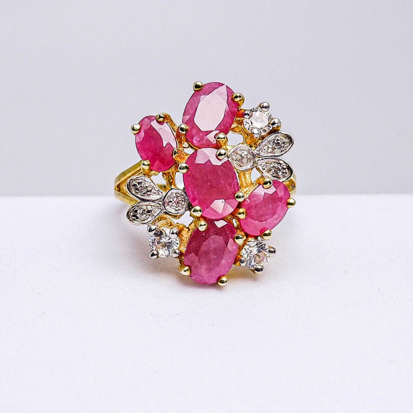 แหวนเงินแท้ 925 ฝังพลอย ทับทิมมาดา (Madagascar Ruby) + เซอร์คอน (Zircon)