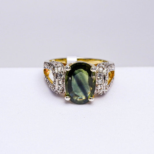 แหวนเงินแท้ 925 ฝังพลอย เขียวส่องบางกะจะ (green Sapphire) + เซอร์คอน (Zircon)