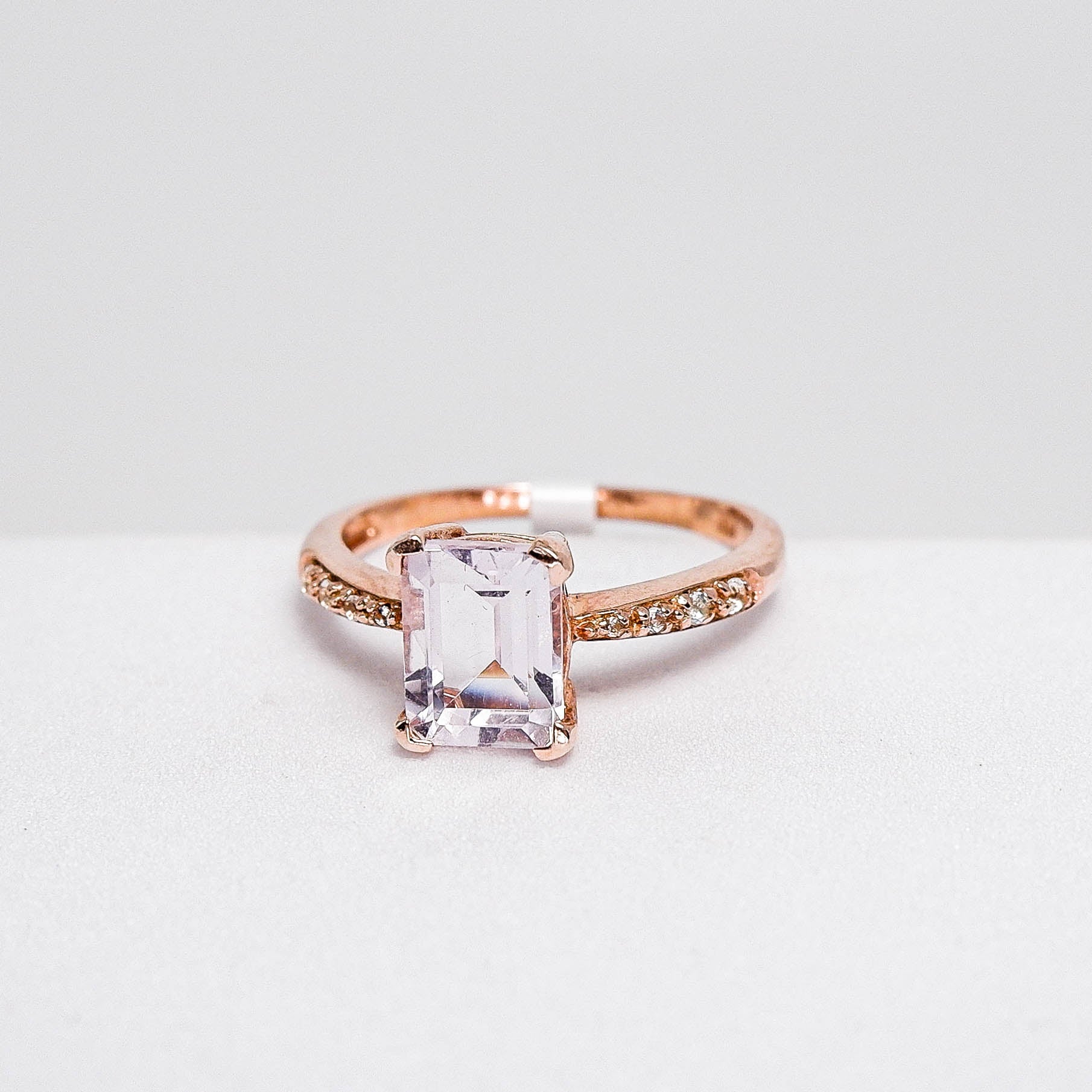 แหวนเงินแท้ 925 ฝังพลอย อเมทิสต์ (Amethyst) + ไวท์โทพาส (whitetopaz) - Thaigems